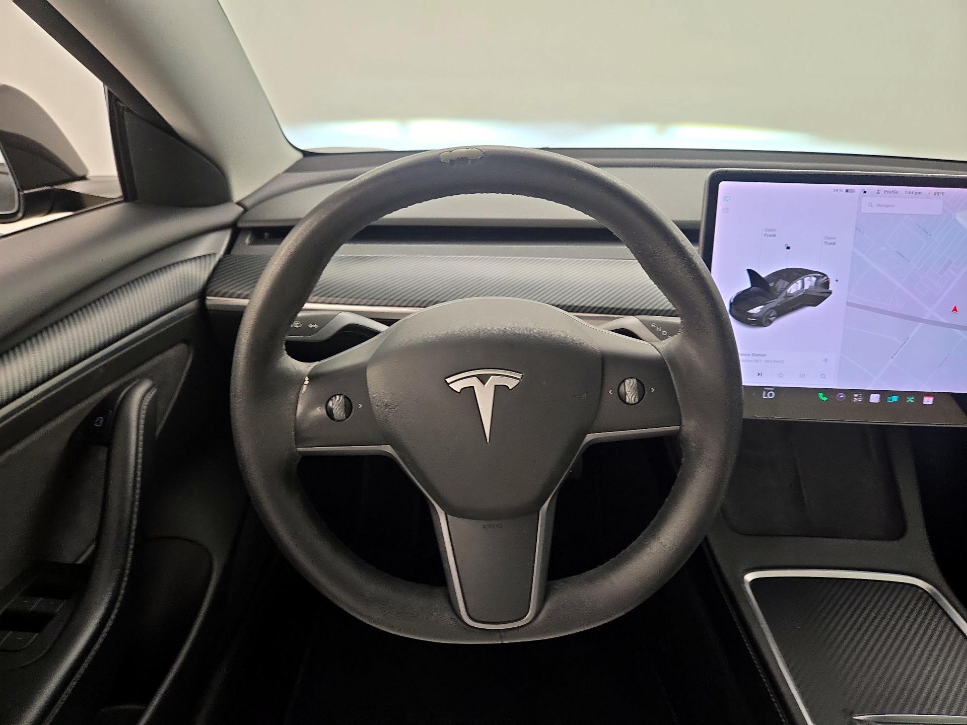 Thumbnail: 2022 Tesla Model 3 - 10