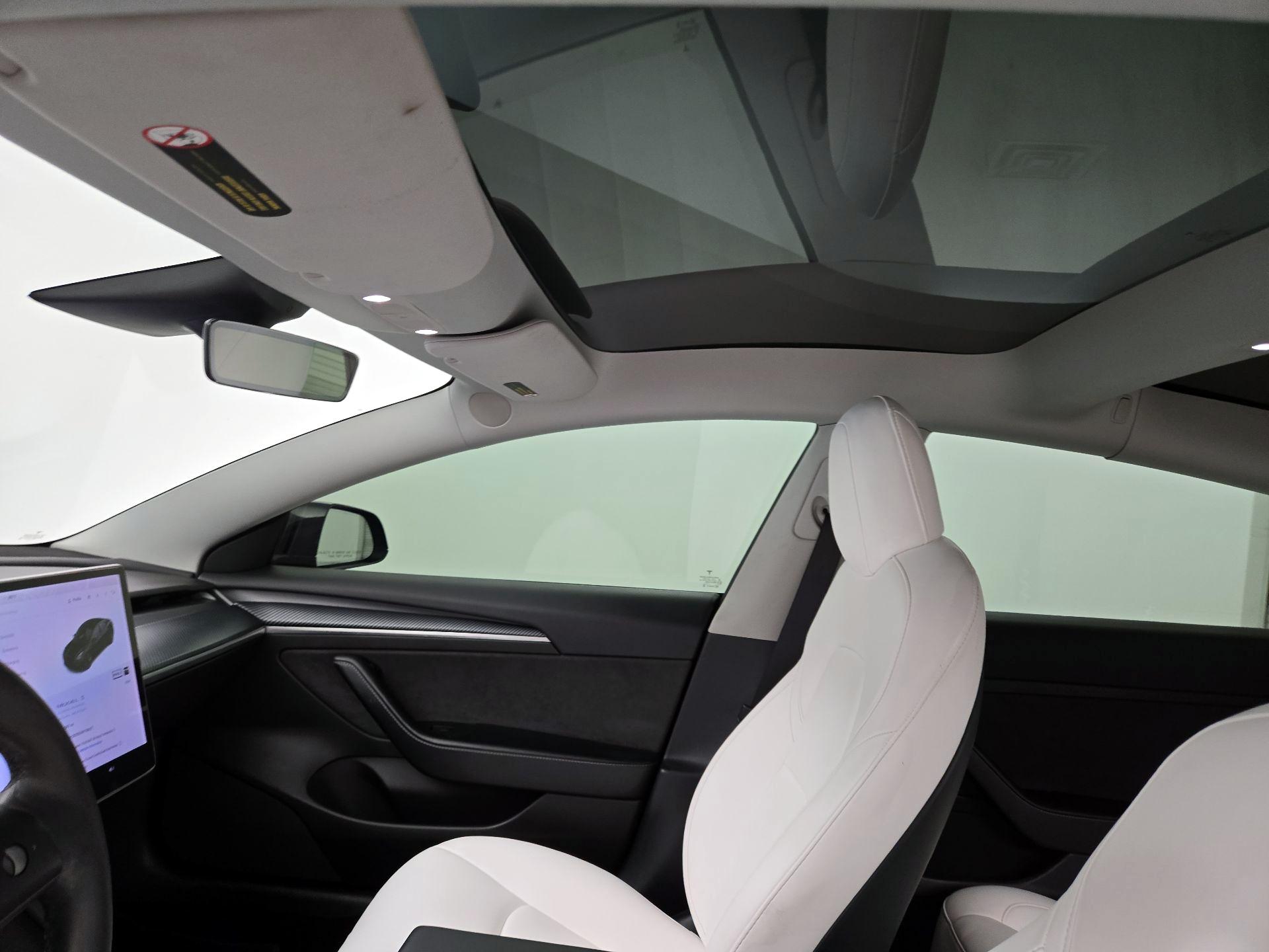 Thumbnail: 2022 Tesla Model 3 - 18