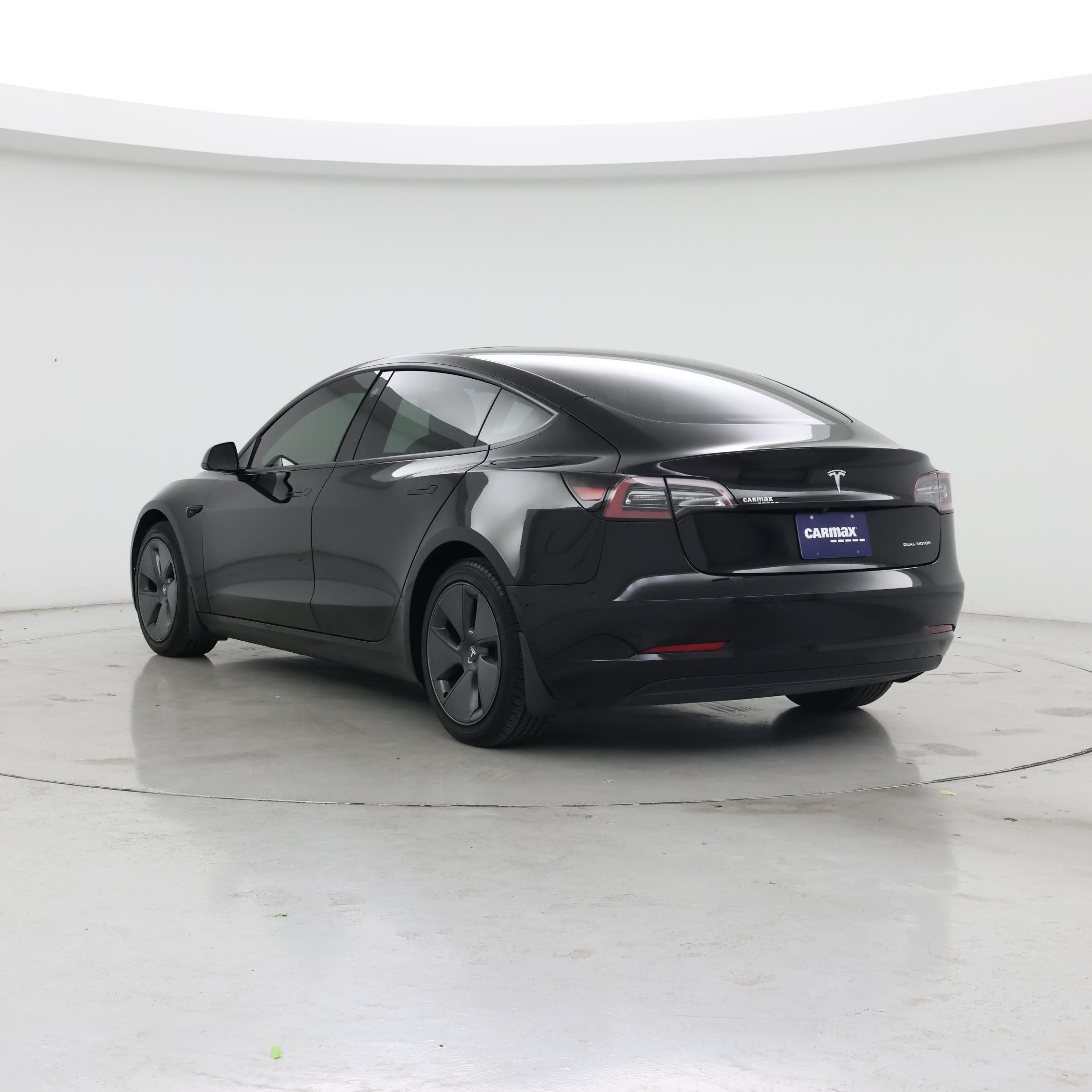 Thumbnail: 2022 Tesla Model 3 - 2