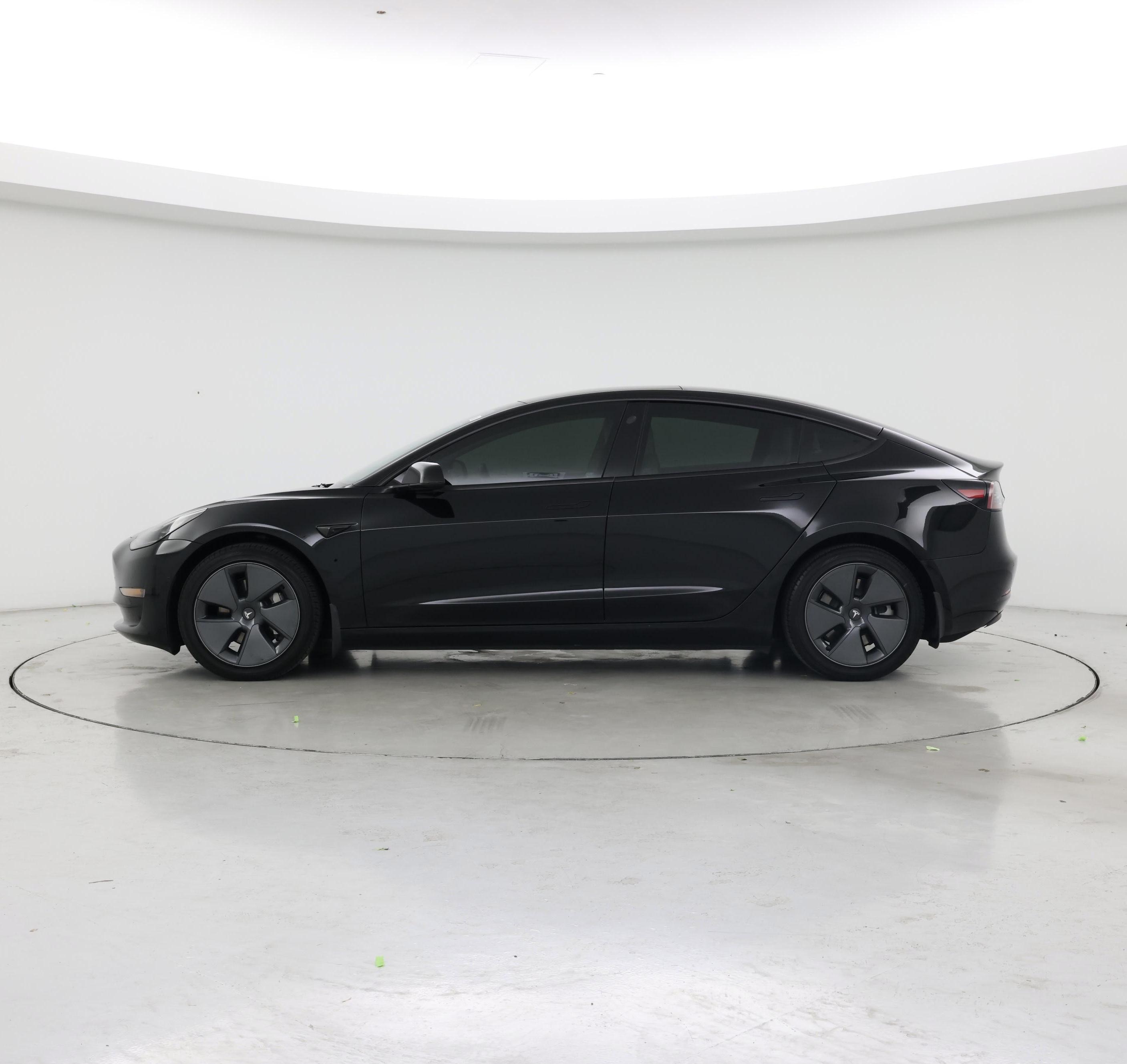 Thumbnail: 2022 Tesla Model 3 - 3