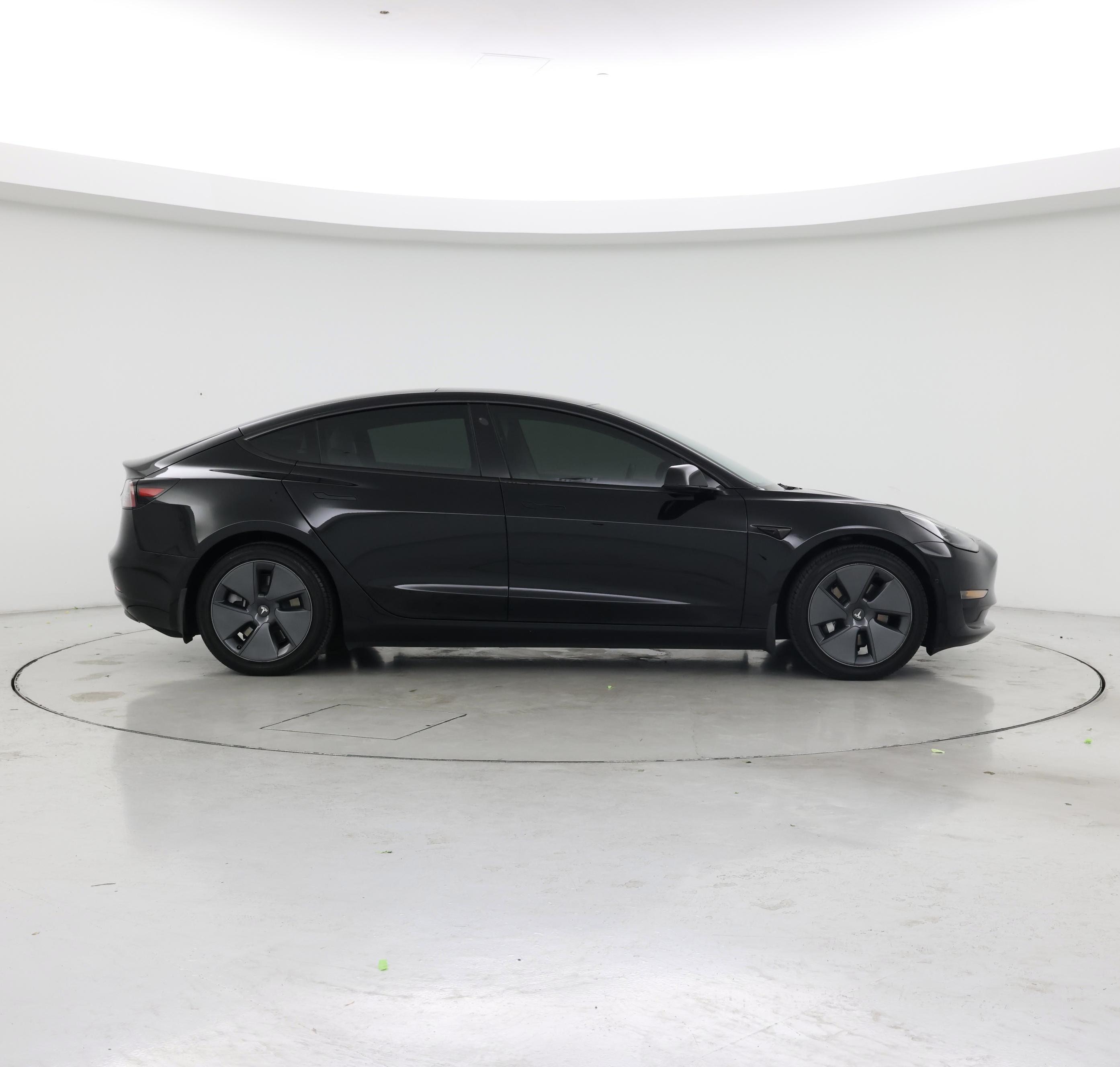Thumbnail: 2022 Tesla Model 3 - 7