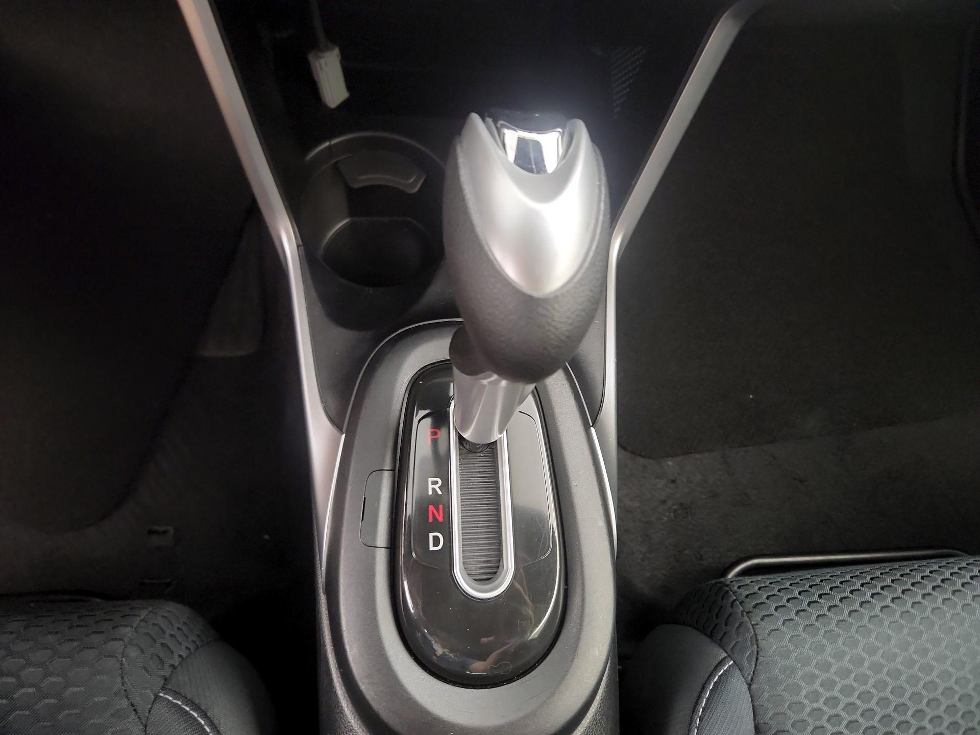 Thumbnail: 2015 Honda CR-Z - 16