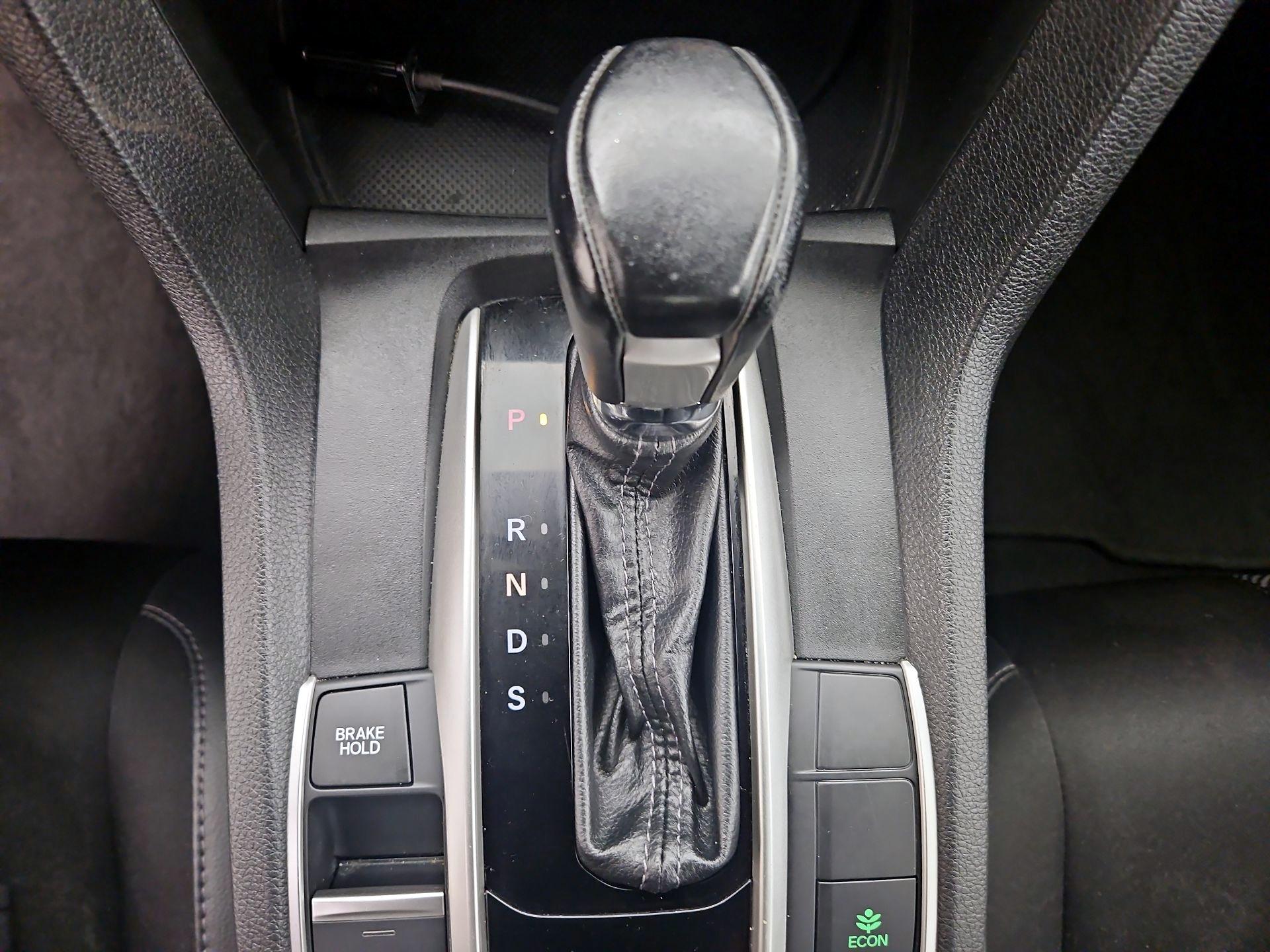 Thumbnail: 2019 Honda Civic - 17