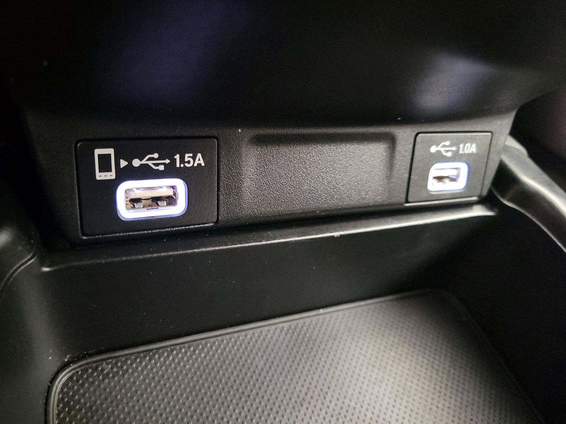 Thumbnail: 2021 Honda CR-V - 18