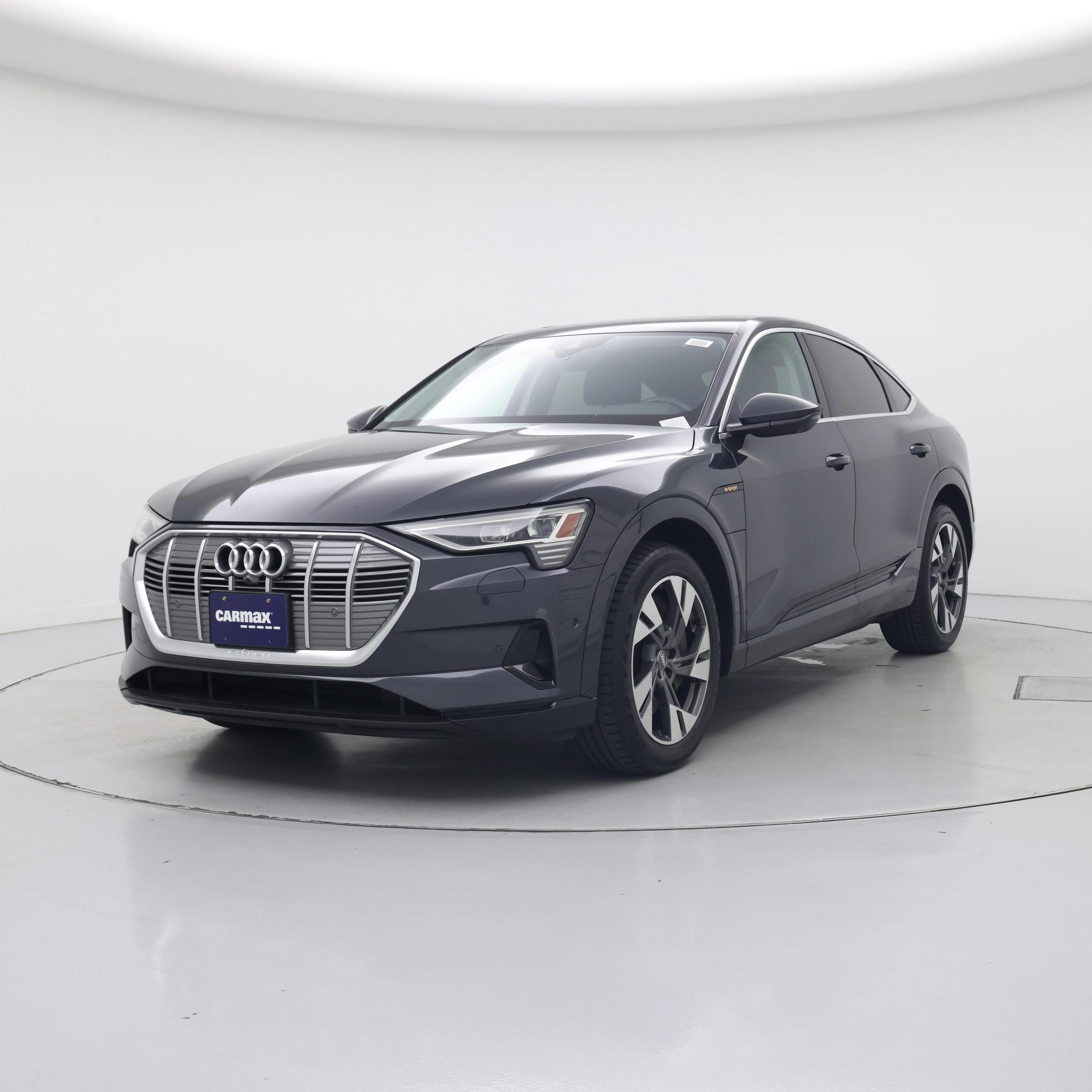 Thumbnail: 2020 Audi e-tron S - 4
