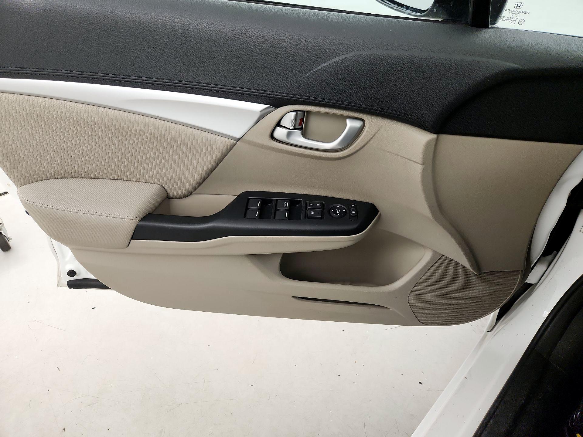 Thumbnail: 2014 Honda Civic - 12