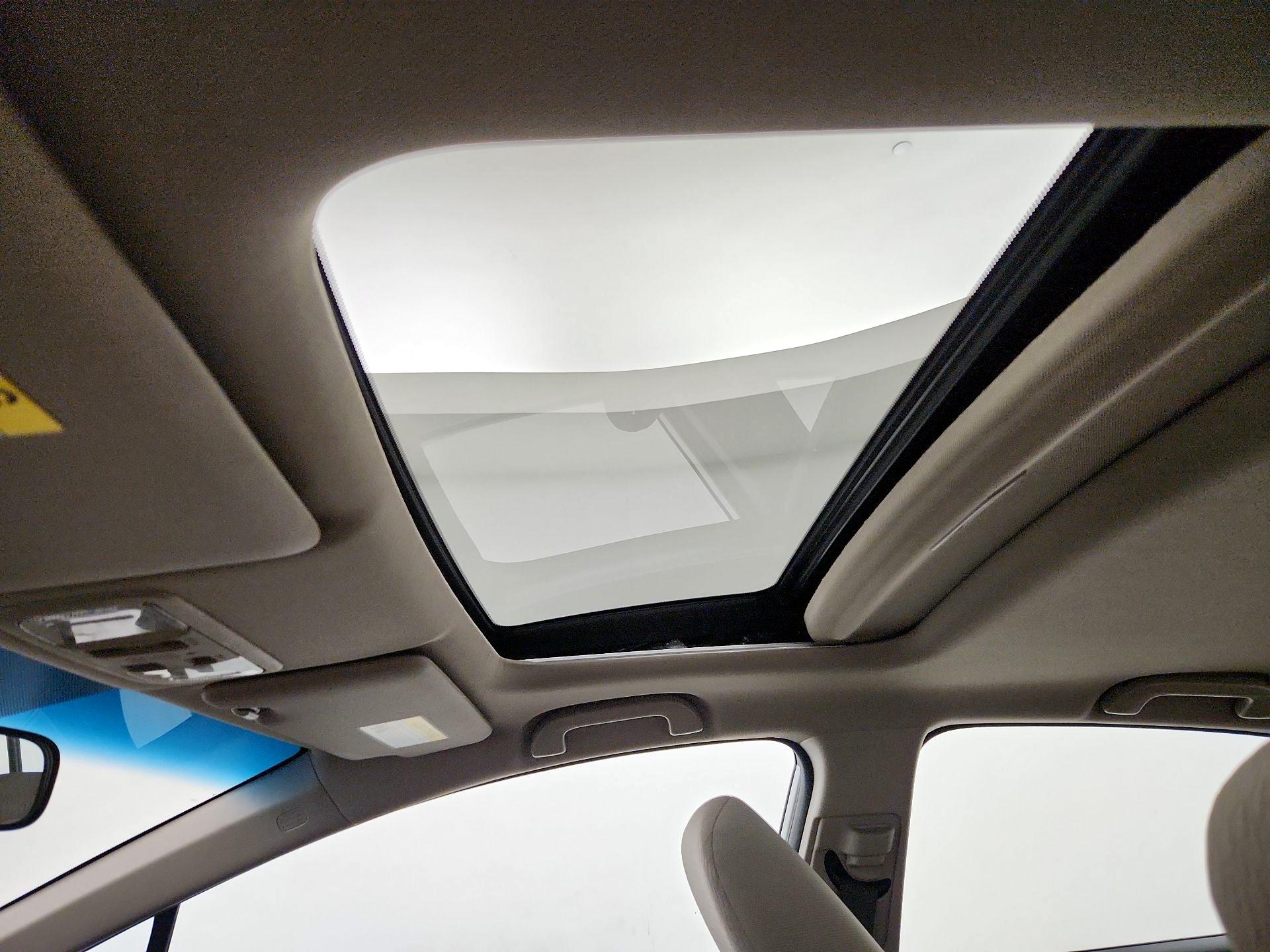 Thumbnail: 2014 Honda Civic - 19