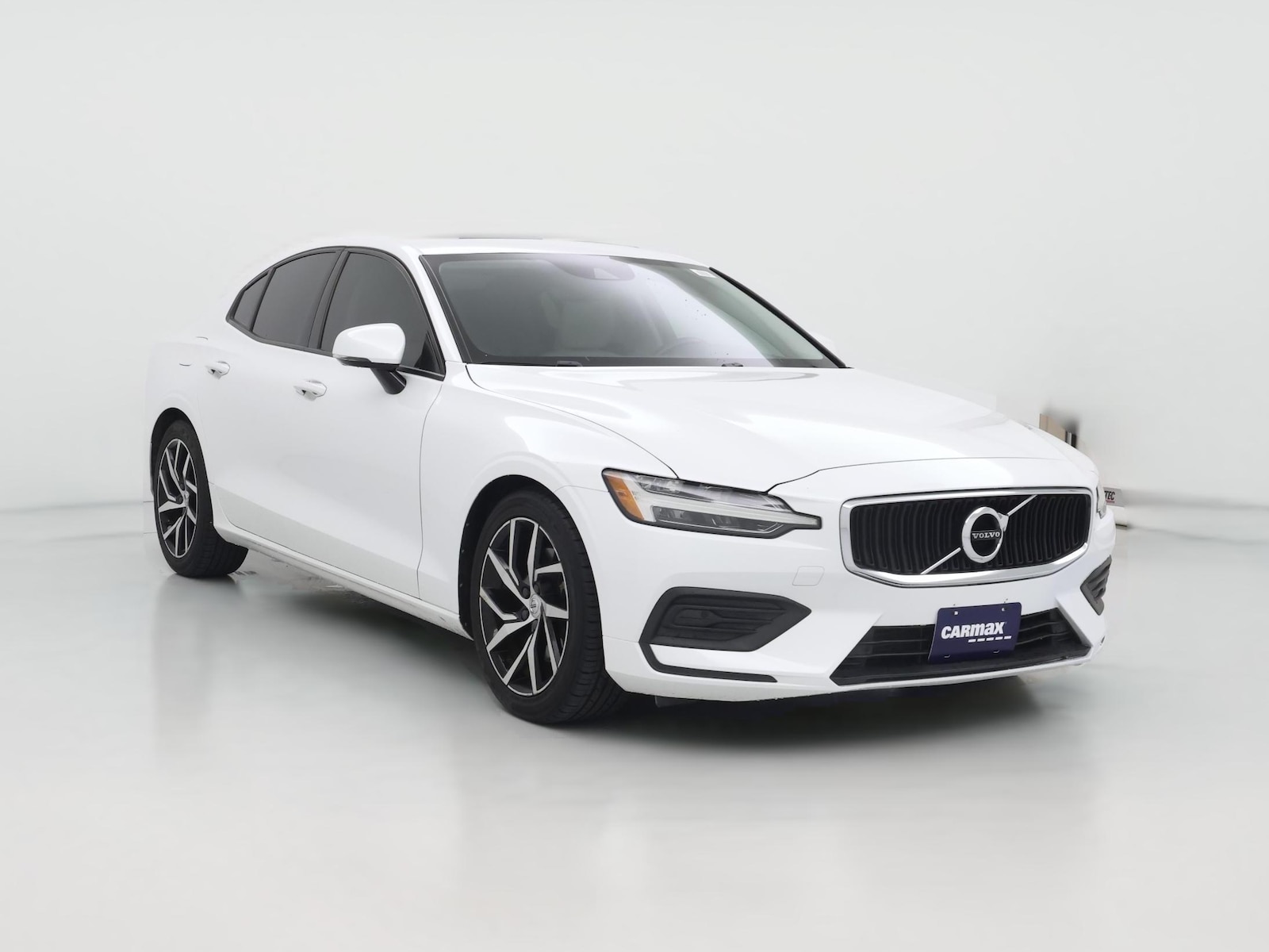 2019 Volvo S60 T5 Momentum