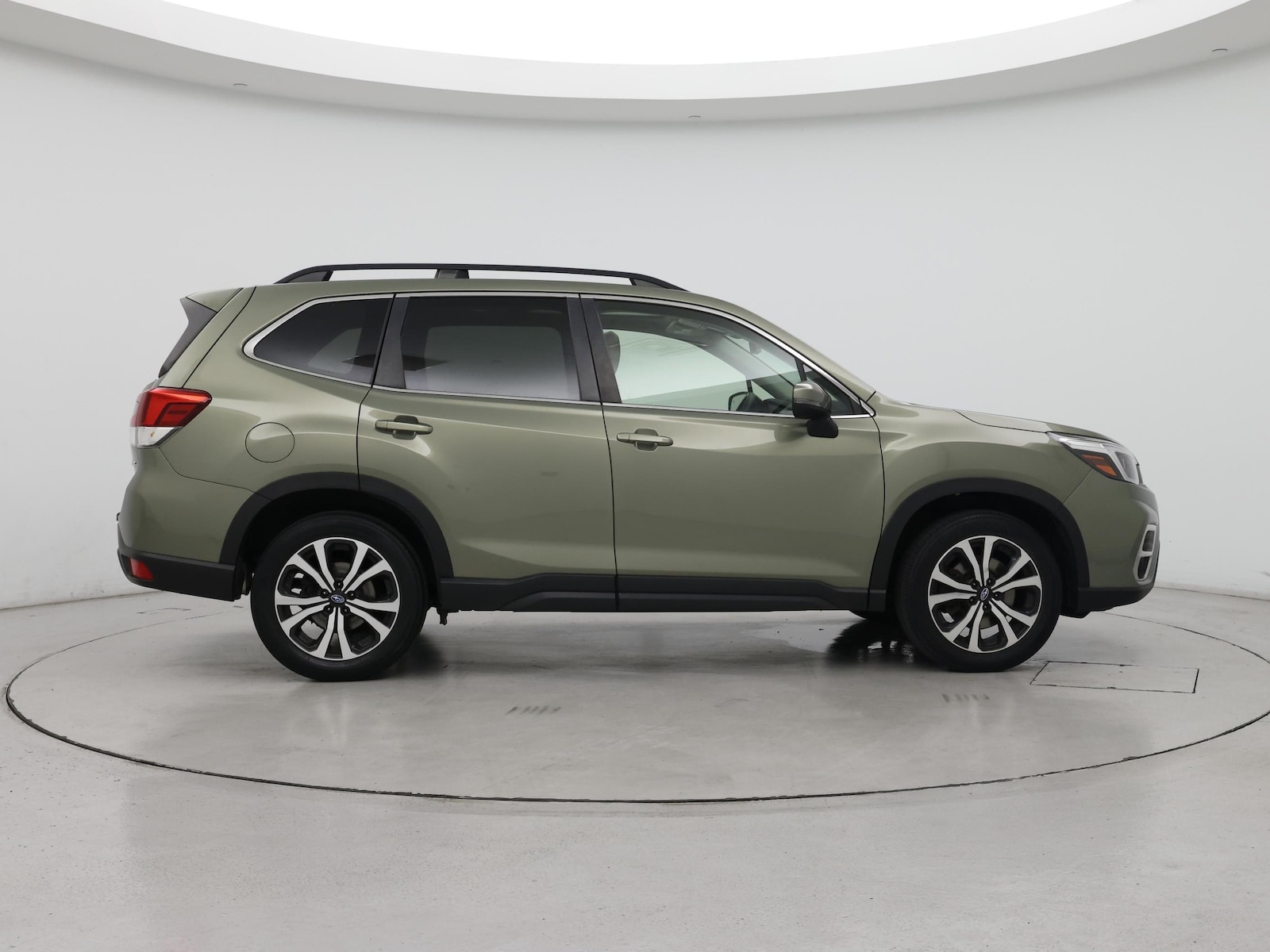 2019 Subaru Forester Limited - Photo 8
