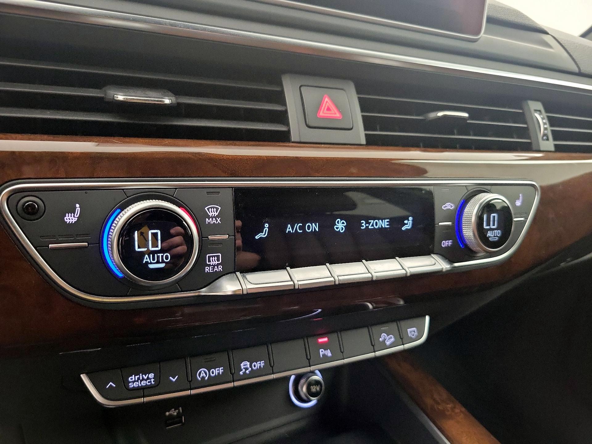 Thumbnail: 2019 Audi A4 - 17