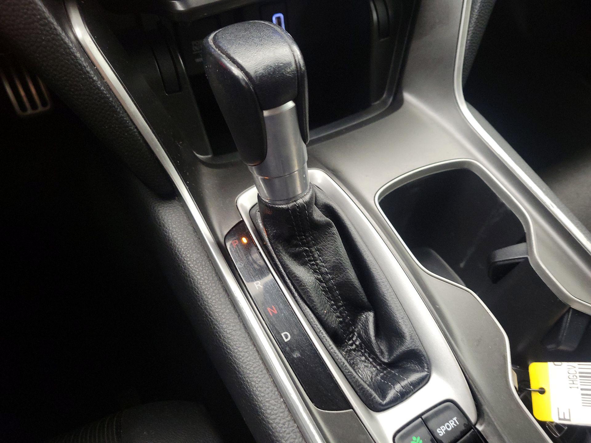 Thumbnail: 2020 Honda Accord - 17