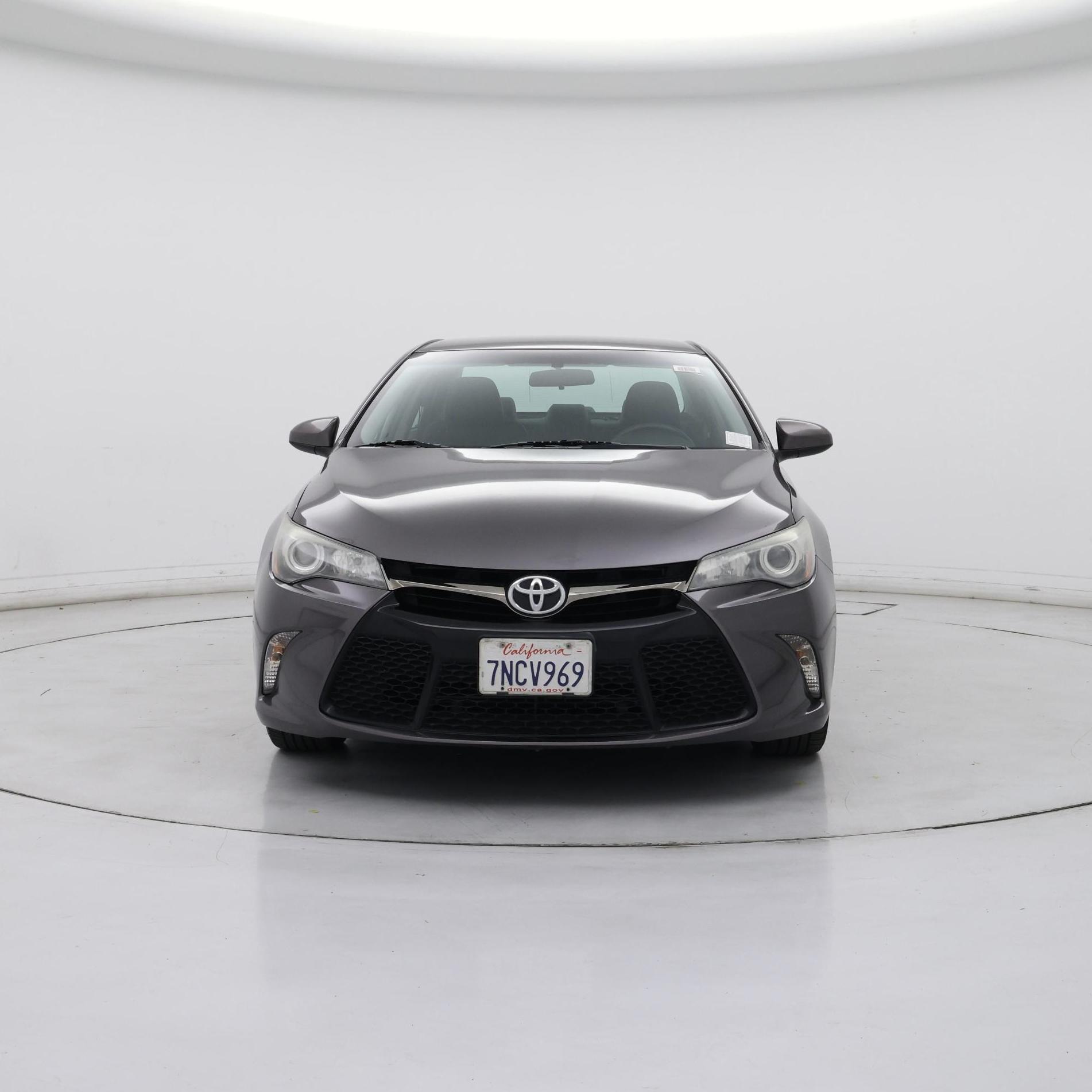 Thumbnail: 2015 Toyota Camry - 5