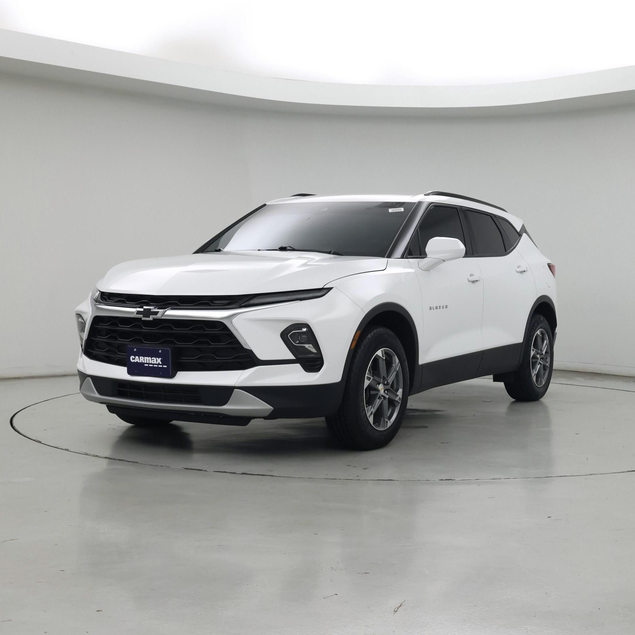 Thumbnail: 2023 Chevrolet Blazer - 4