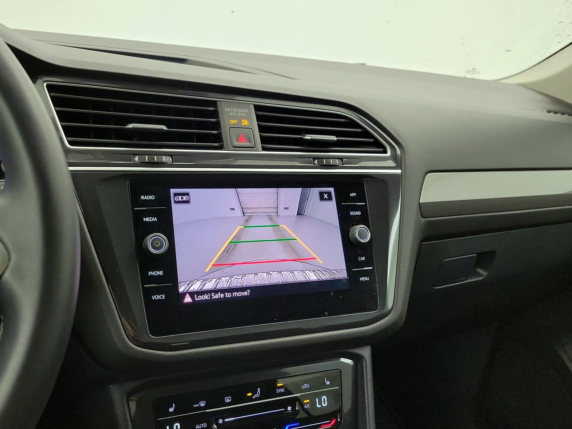 Thumbnail: 2024 Volkswagen Tiguan - 14