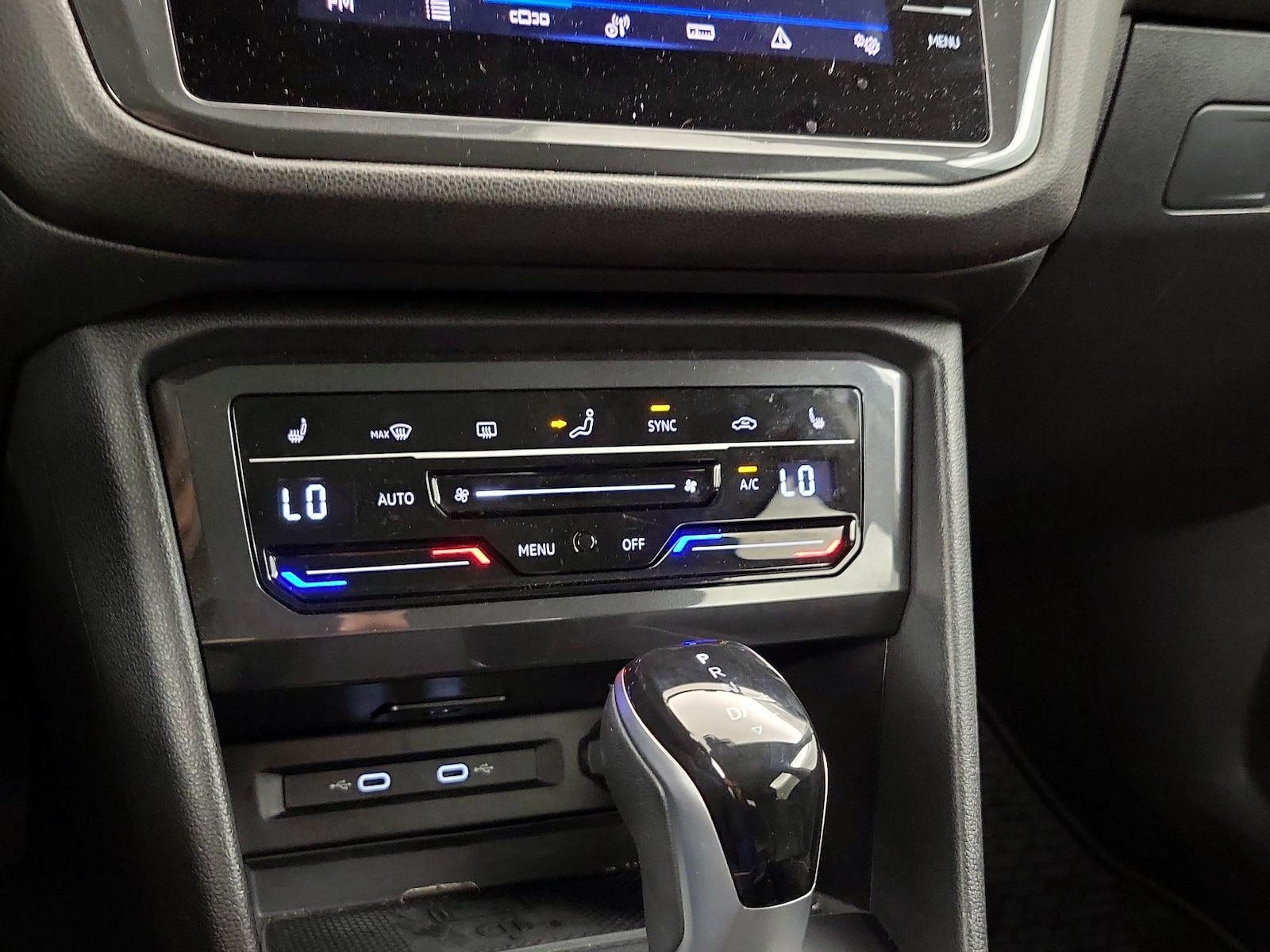 2024 Volkswagen Tiguan SE - Photo 17