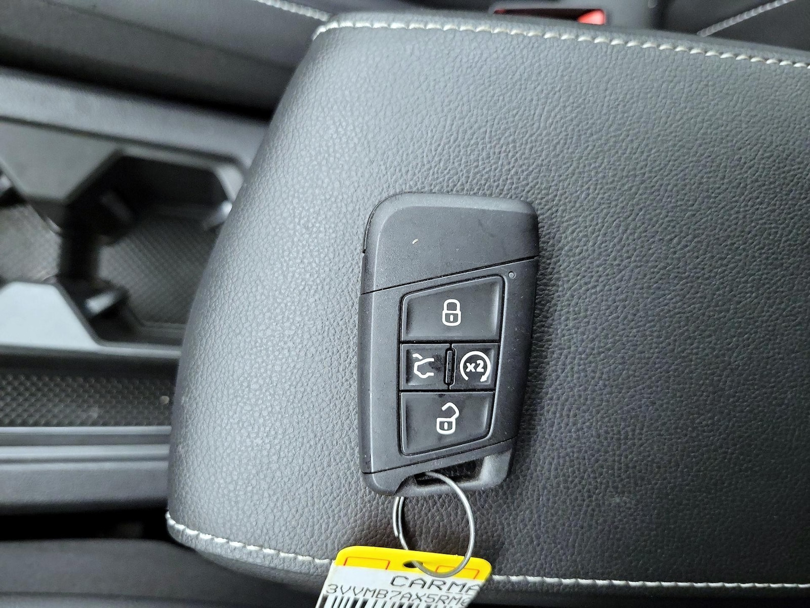 2024 Volkswagen Tiguan SE - Photo 24