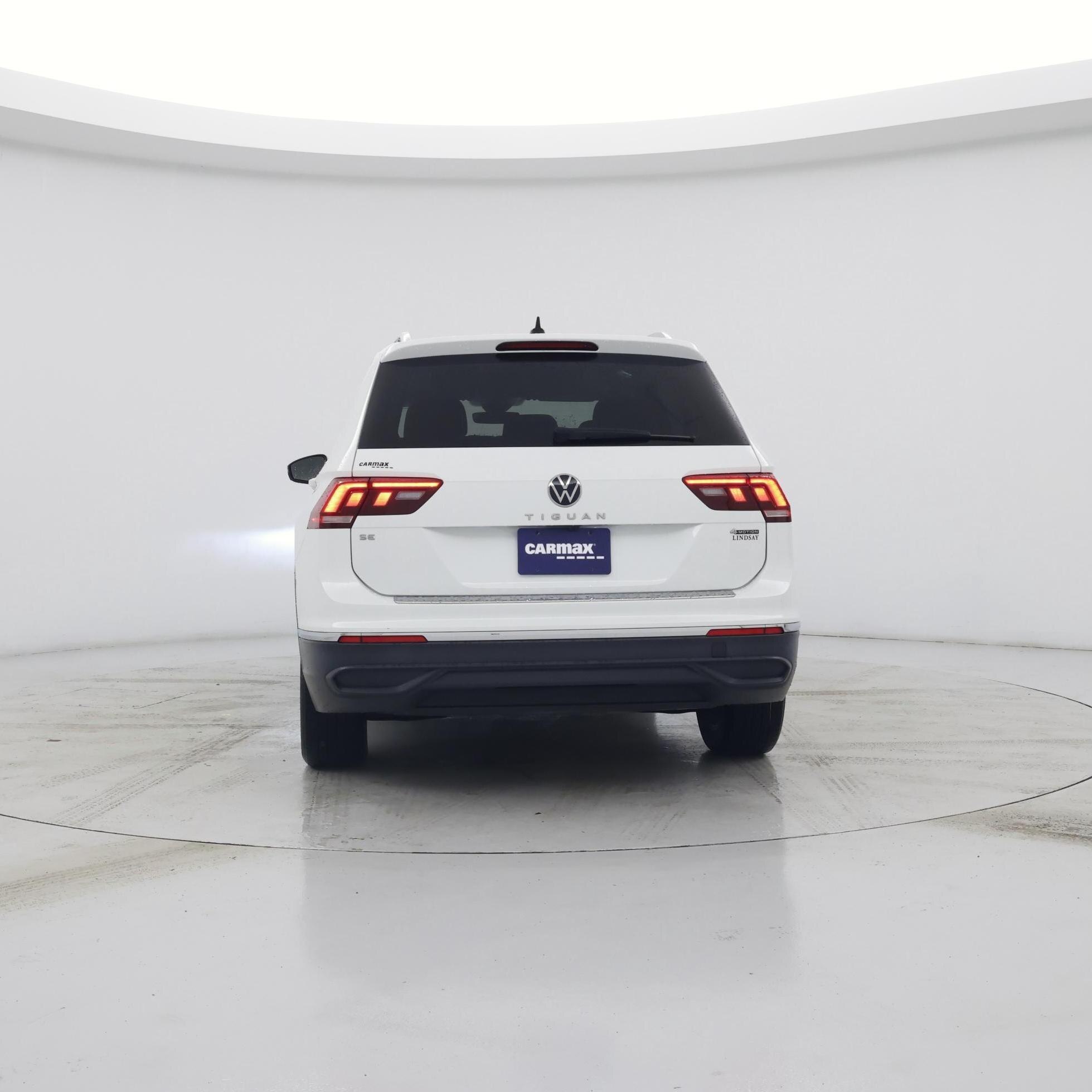 Thumbnail: 2024 Volkswagen Tiguan - 6