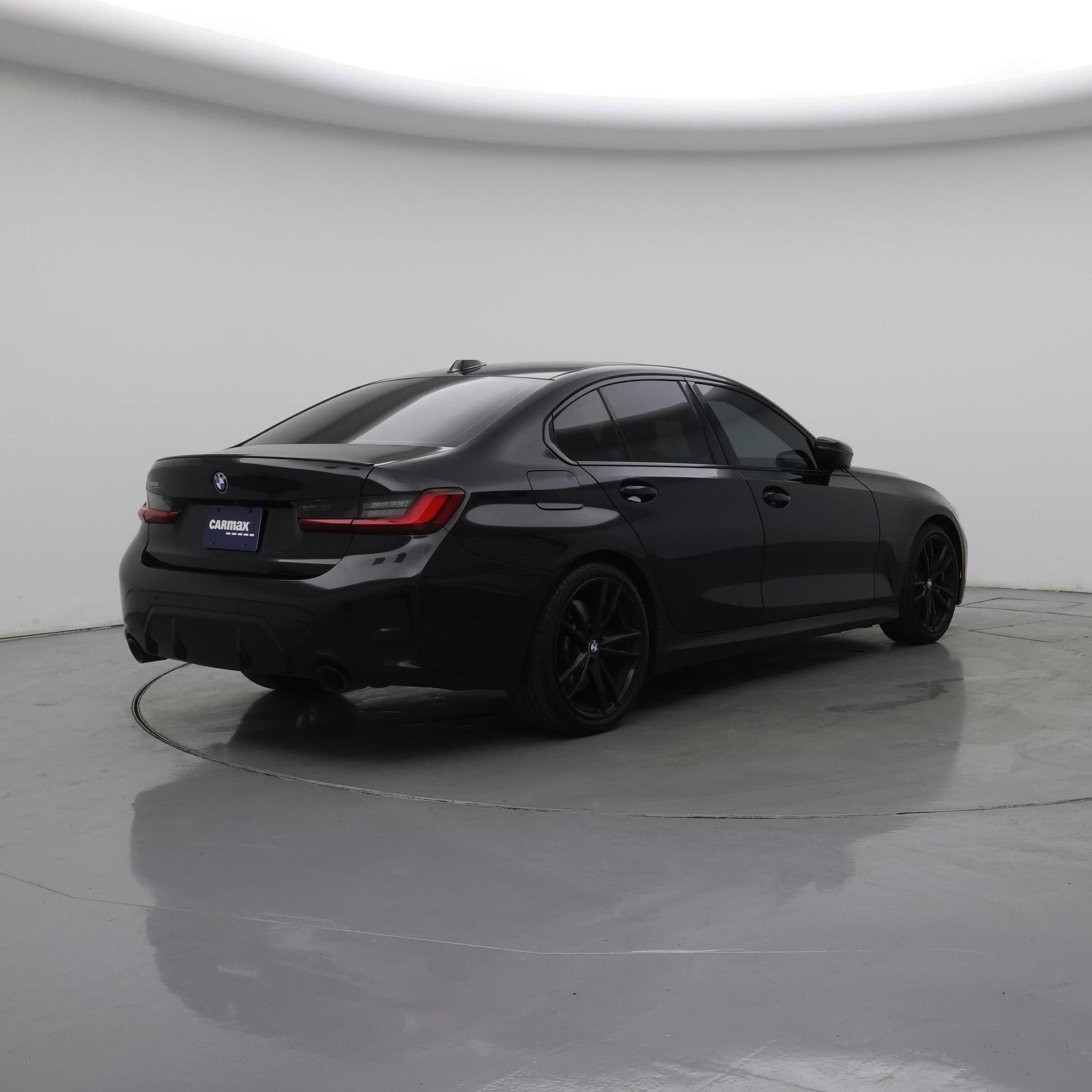 Thumbnail: 2024 BMW 3 Series - 8
