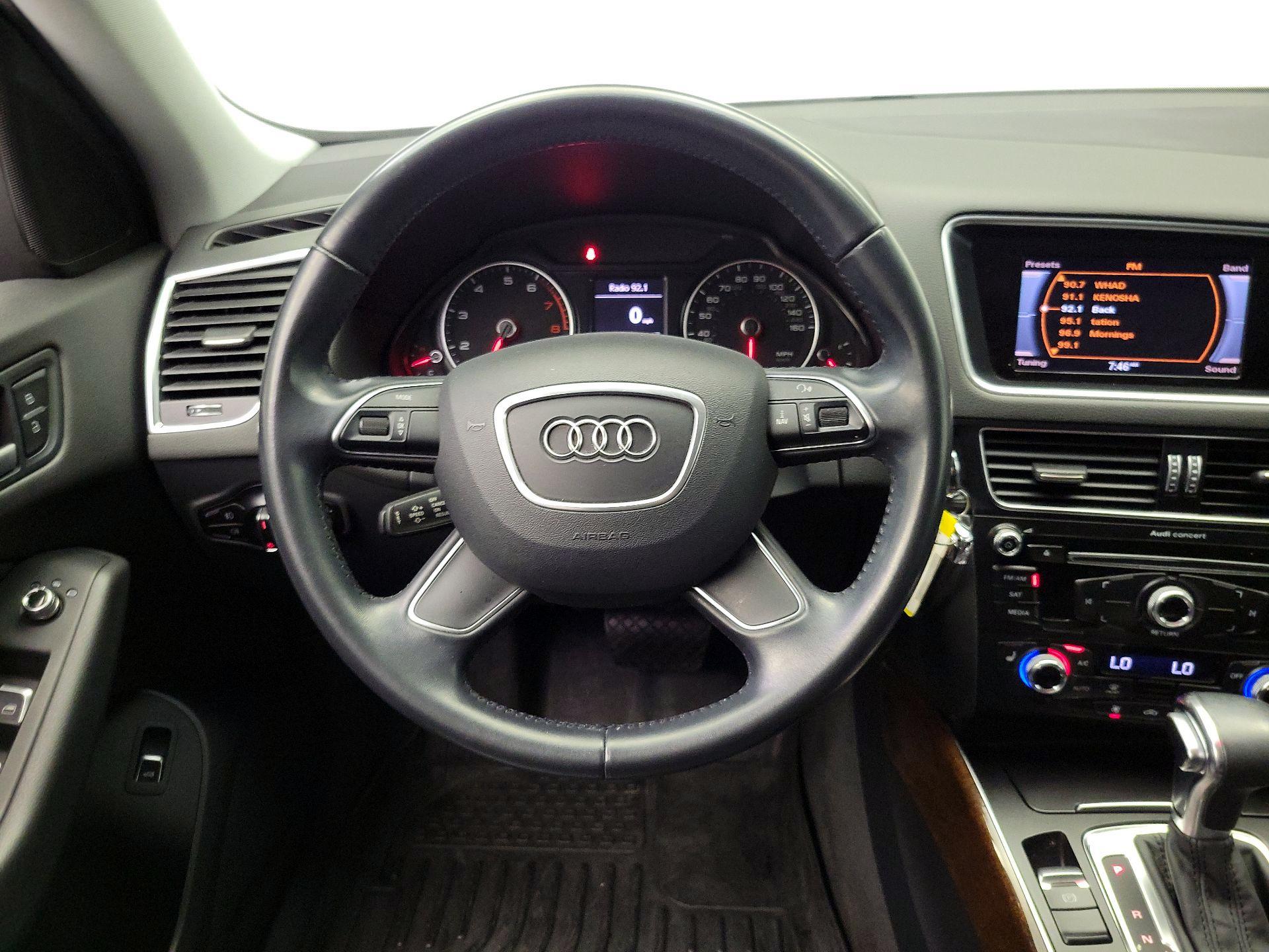 Thumbnail: 2015 Audi Q5 - 10