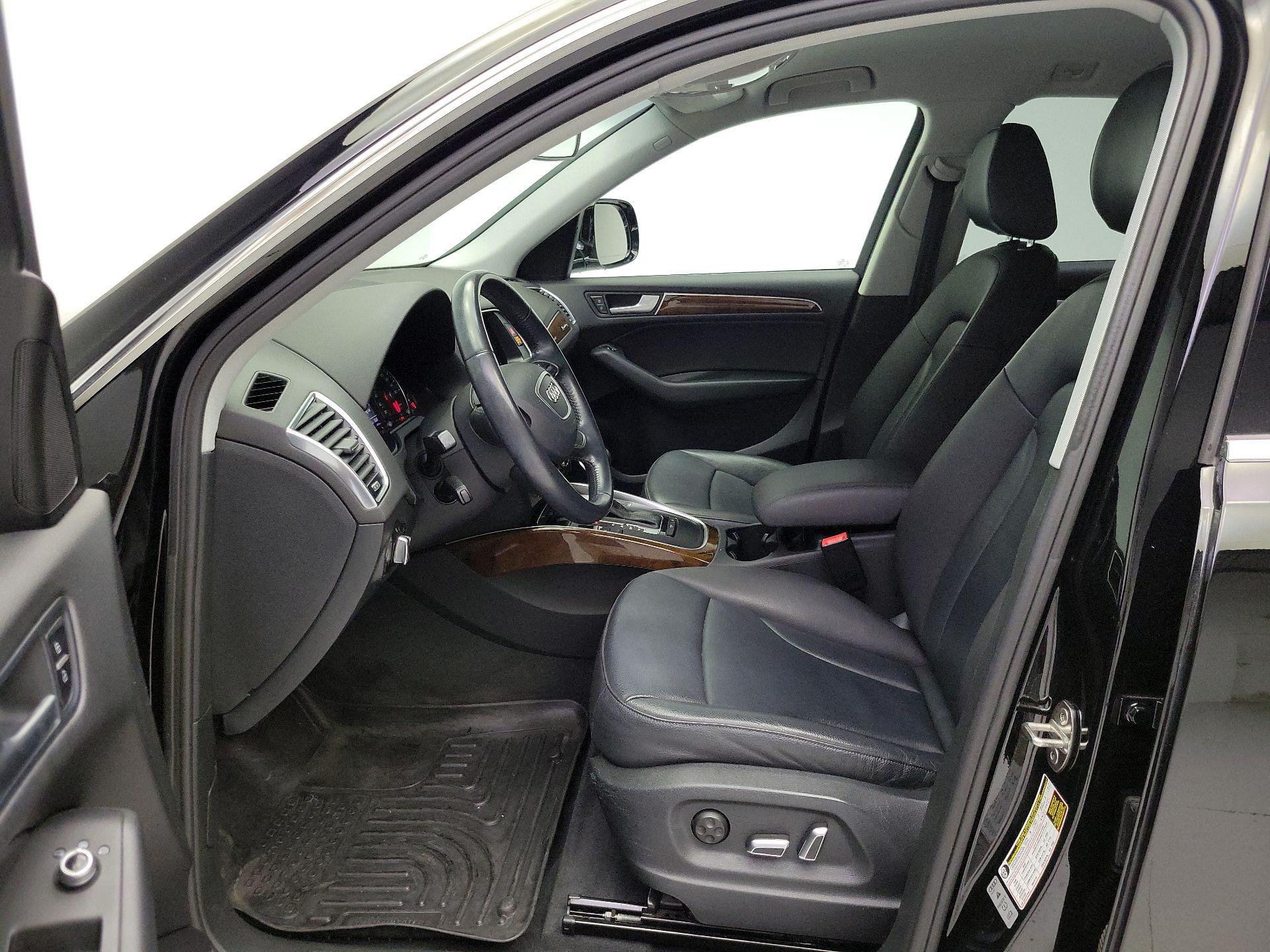 Thumbnail: 2015 Audi Q5 - 11