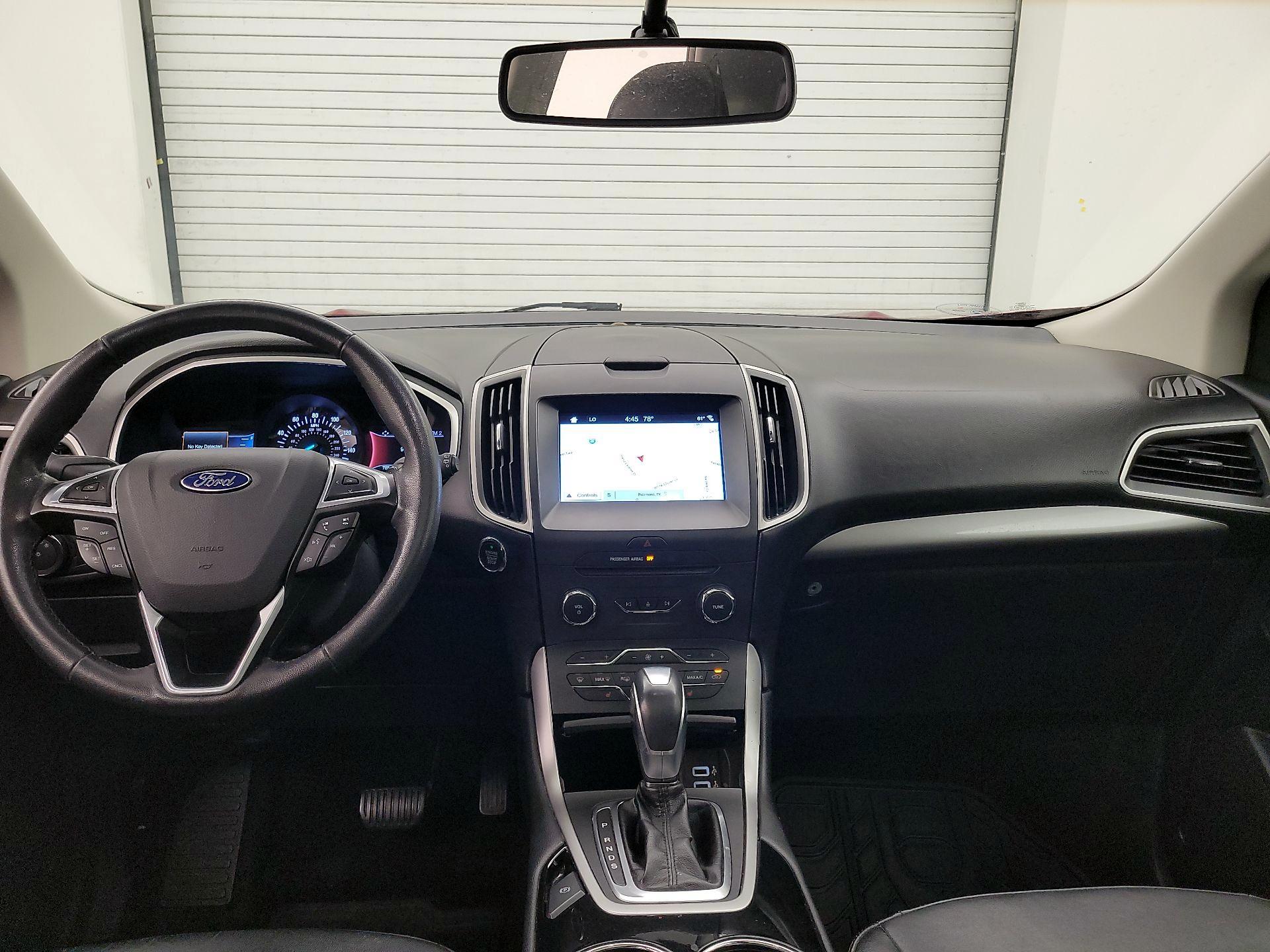 Thumbnail: 2016 Ford Edge - 9