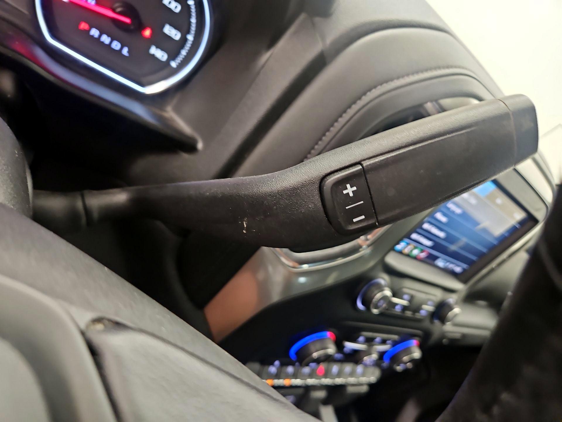 Thumbnail: 2021 Chevrolet Silverado 1500 - 16