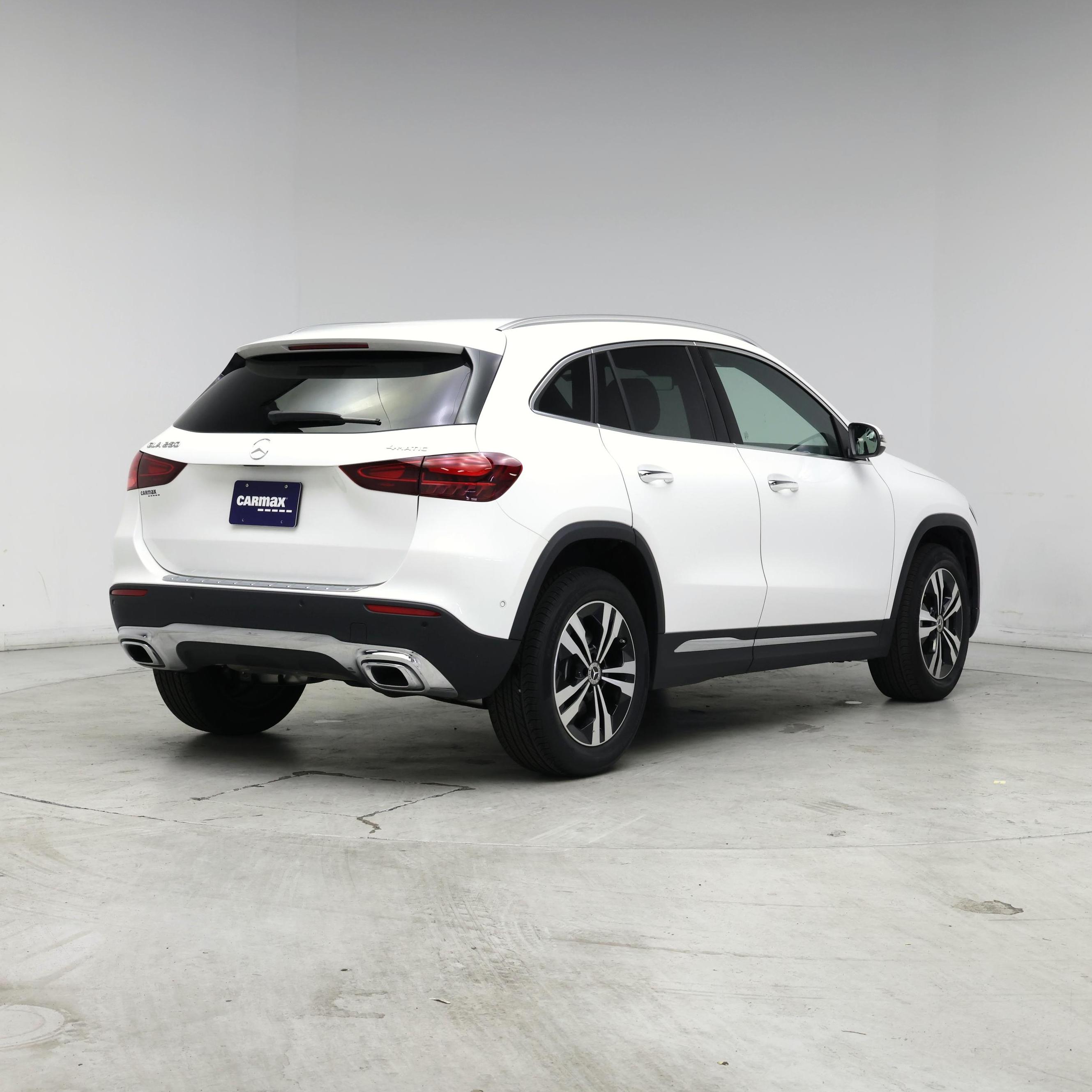 Thumbnail: 2024 Mercedes-Benz GLA - 8