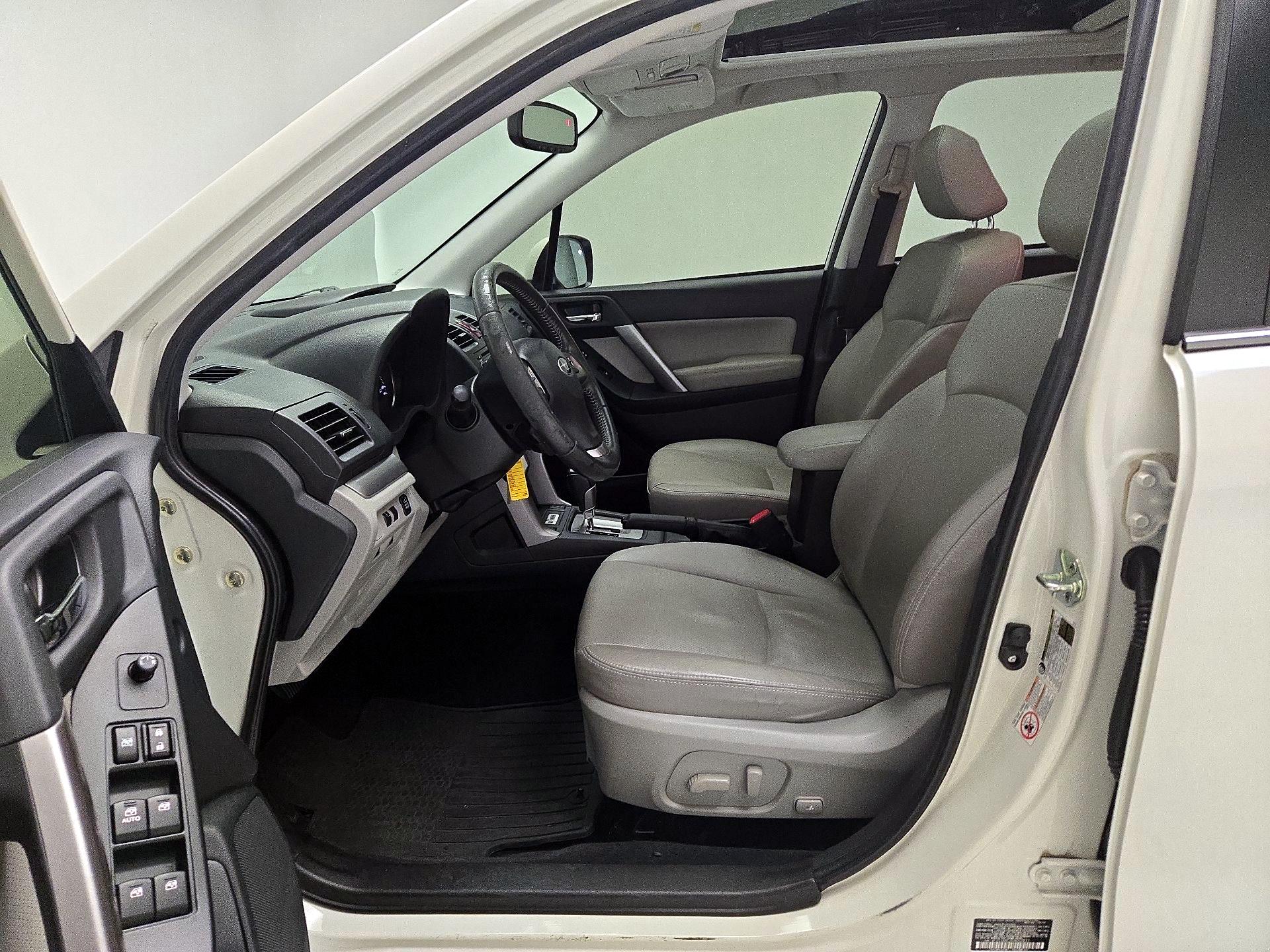 Thumbnail: 2015 Subaru Forester - 11