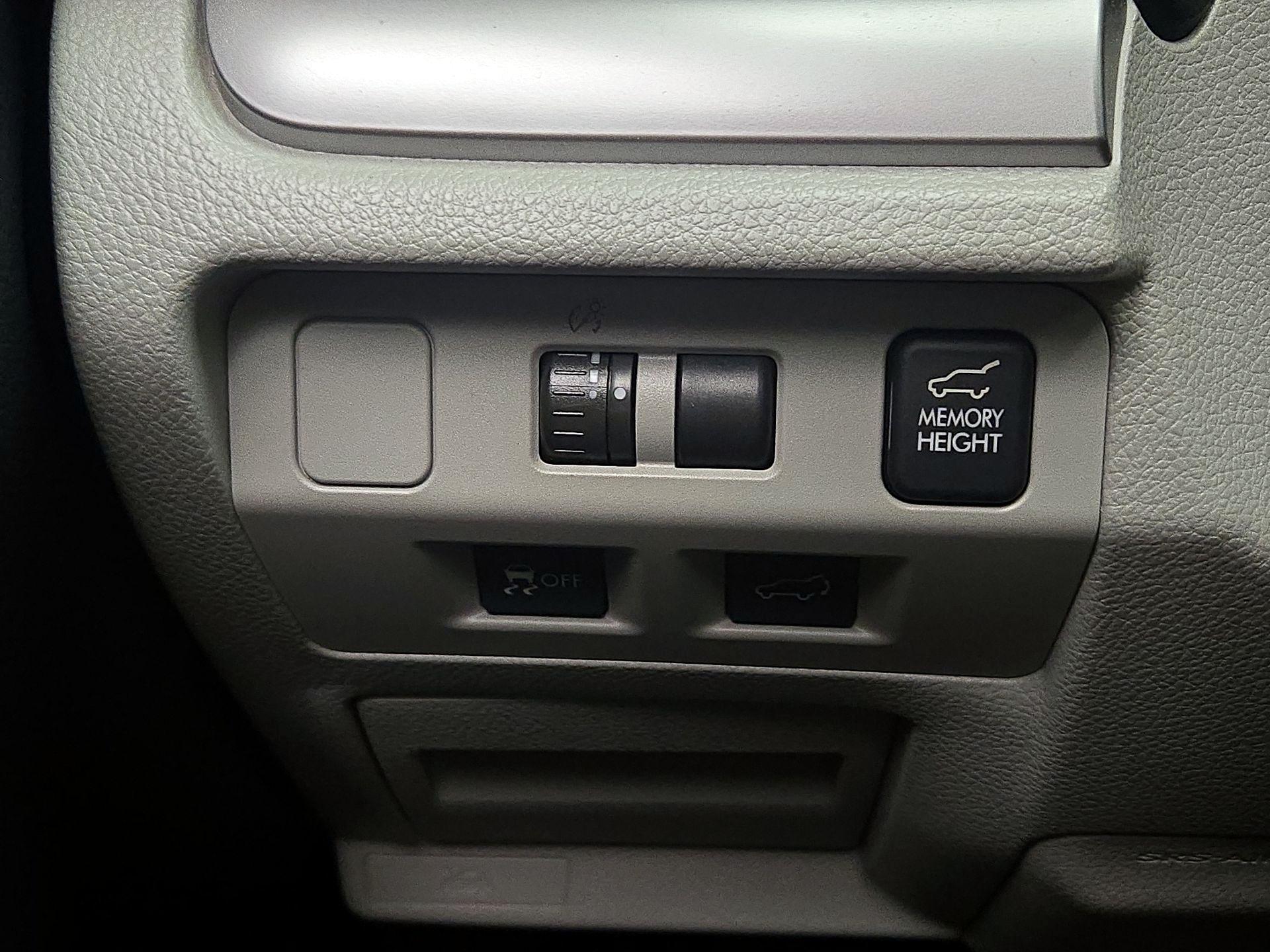 Thumbnail: 2015 Subaru Forester - 13