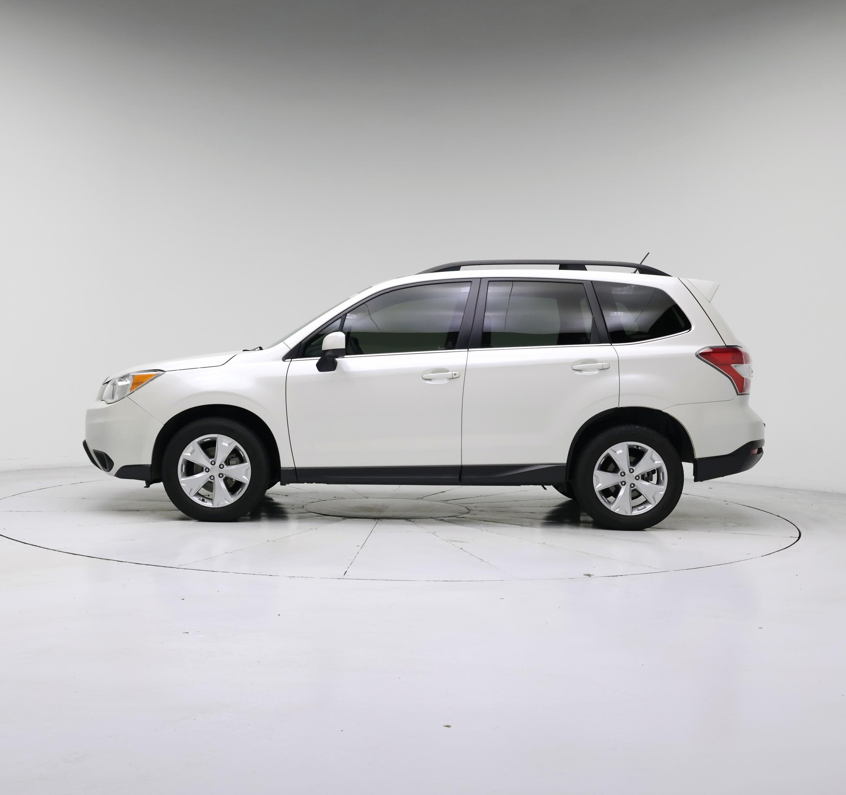 Thumbnail: 2015 Subaru Forester - 3