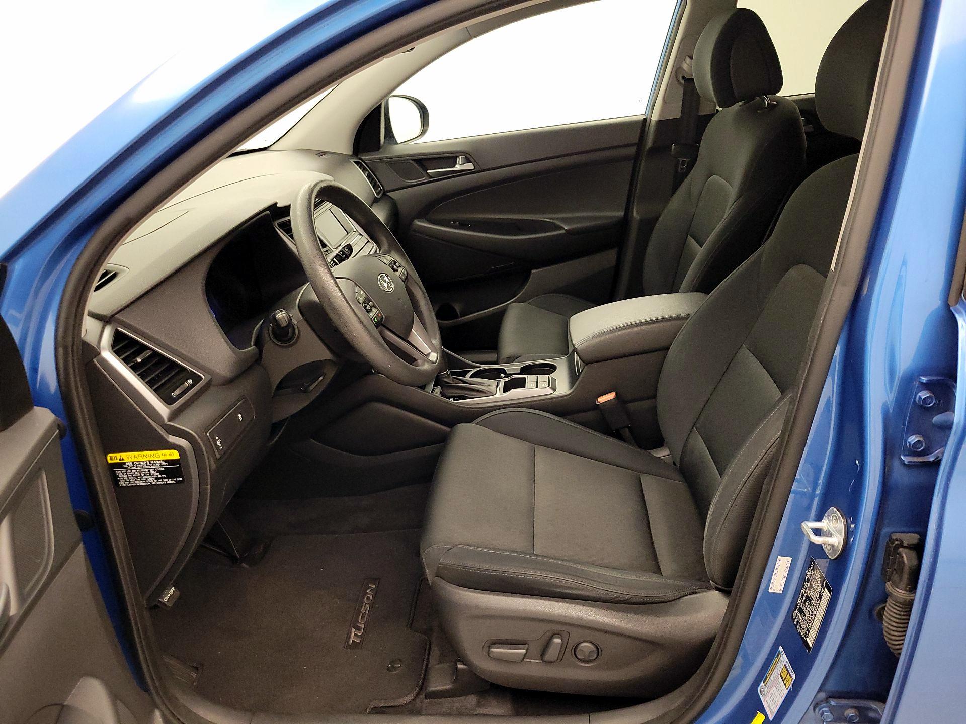 Thumbnail: 2016 Hyundai Tucson - 11