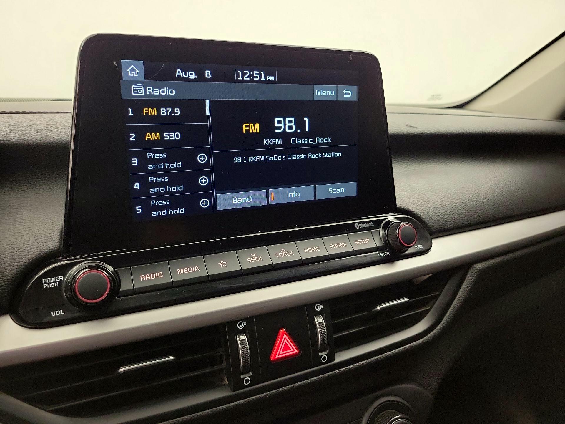 Thumbnail: 2020 Kia Forte - 15
