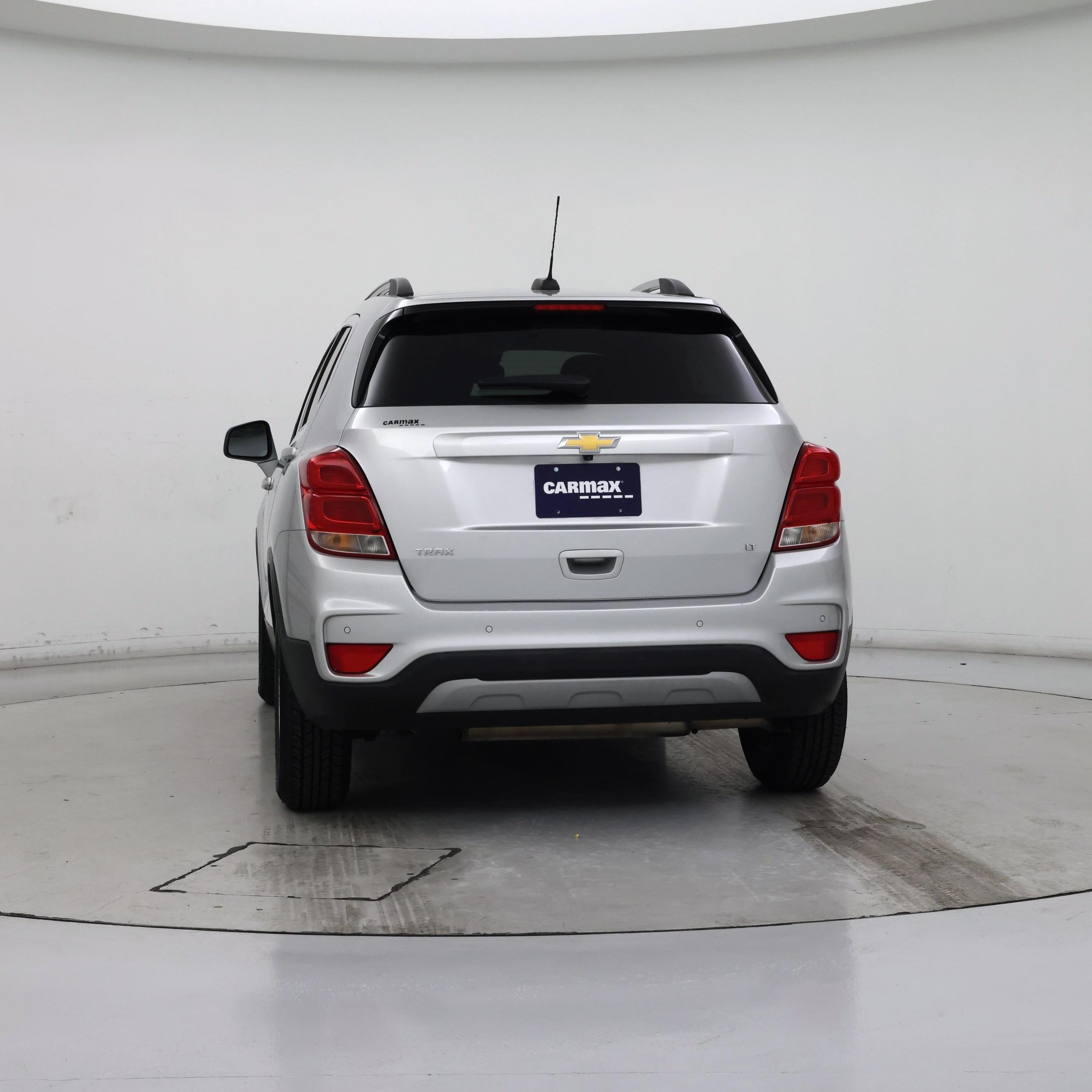 Thumbnail: 2017 Chevrolet Trax - 6