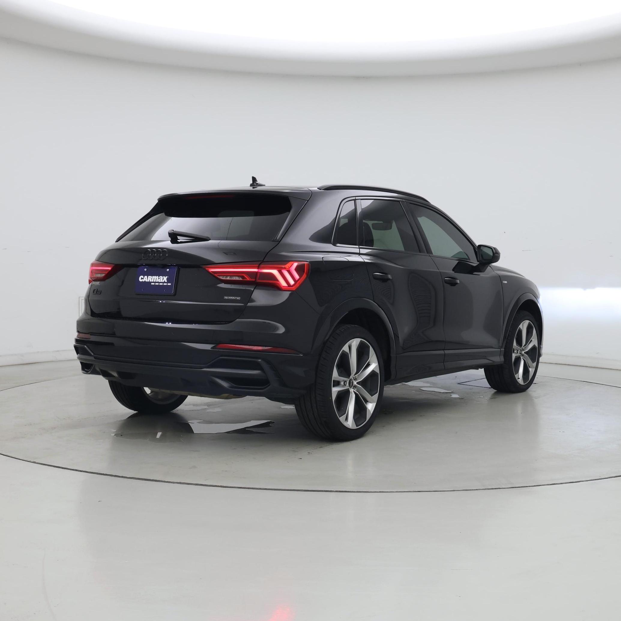 Thumbnail: 2022 Audi Q3 - 8