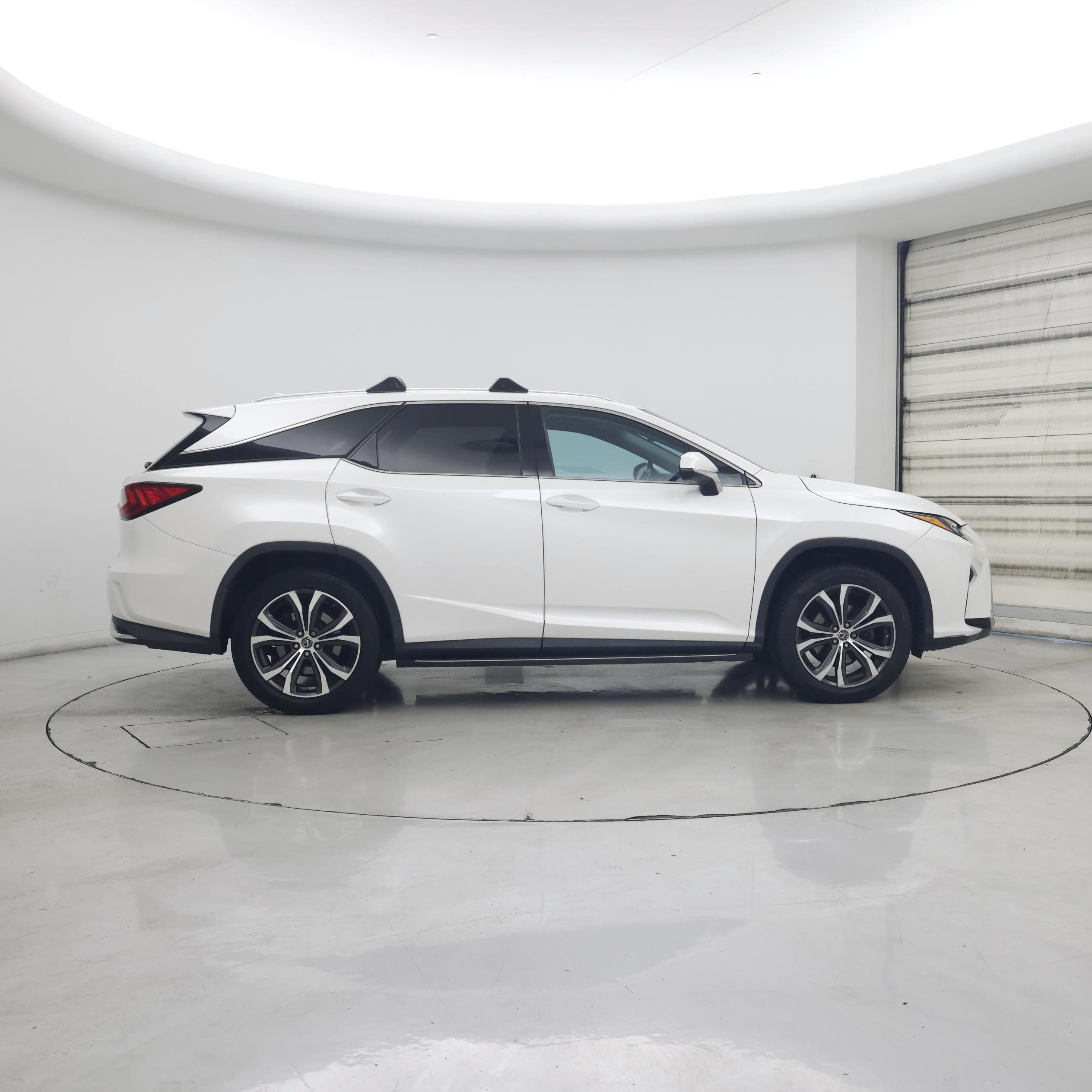 Thumbnail: 2018 Lexus RX - 7