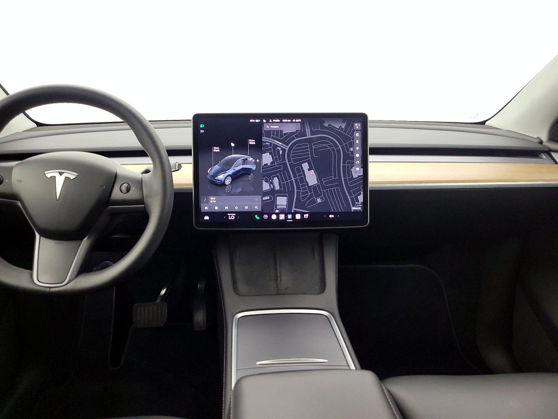 Thumbnail: 2024 Tesla Model Y - 9