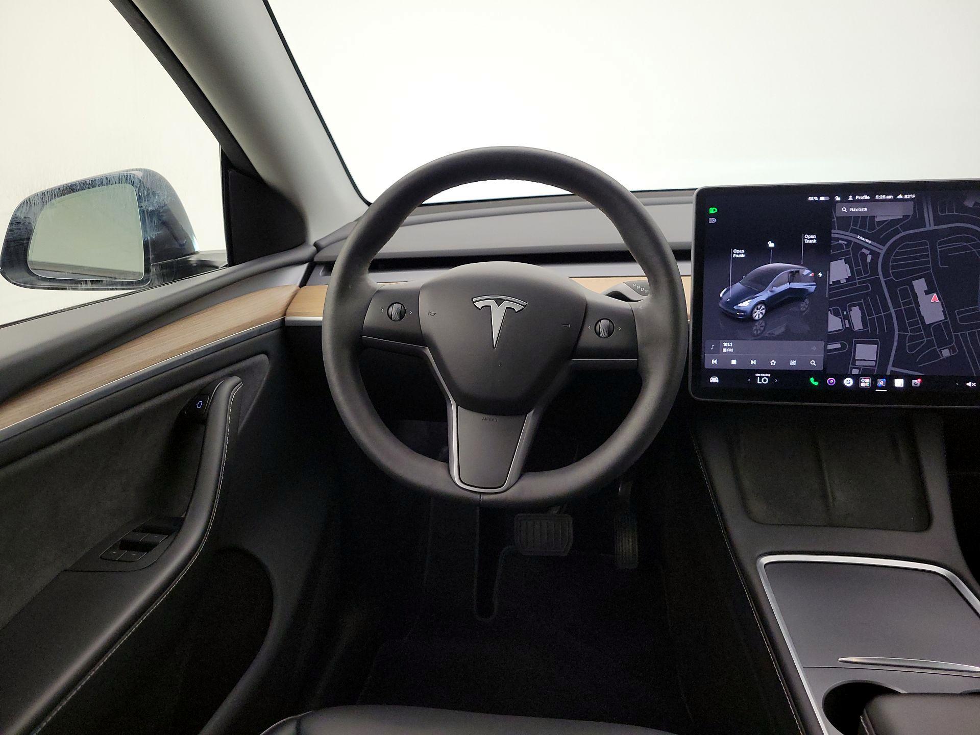 Thumbnail: 2024 Tesla Model Y - 10
