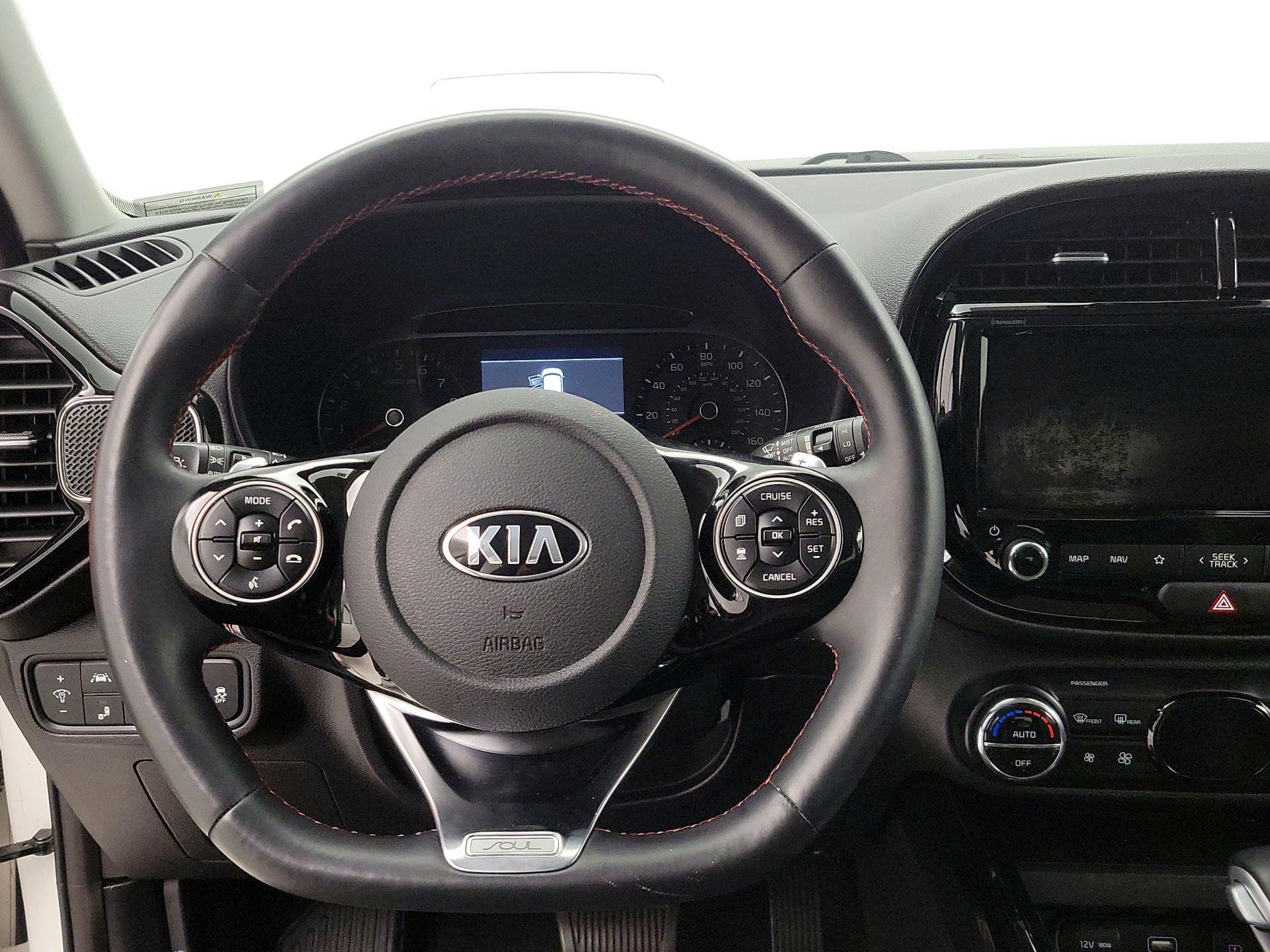 Thumbnail: 2021 Kia Soul - 10