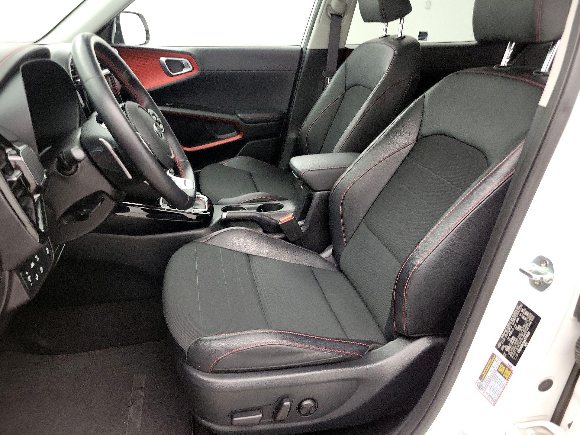 Thumbnail: 2021 Kia Soul - 11