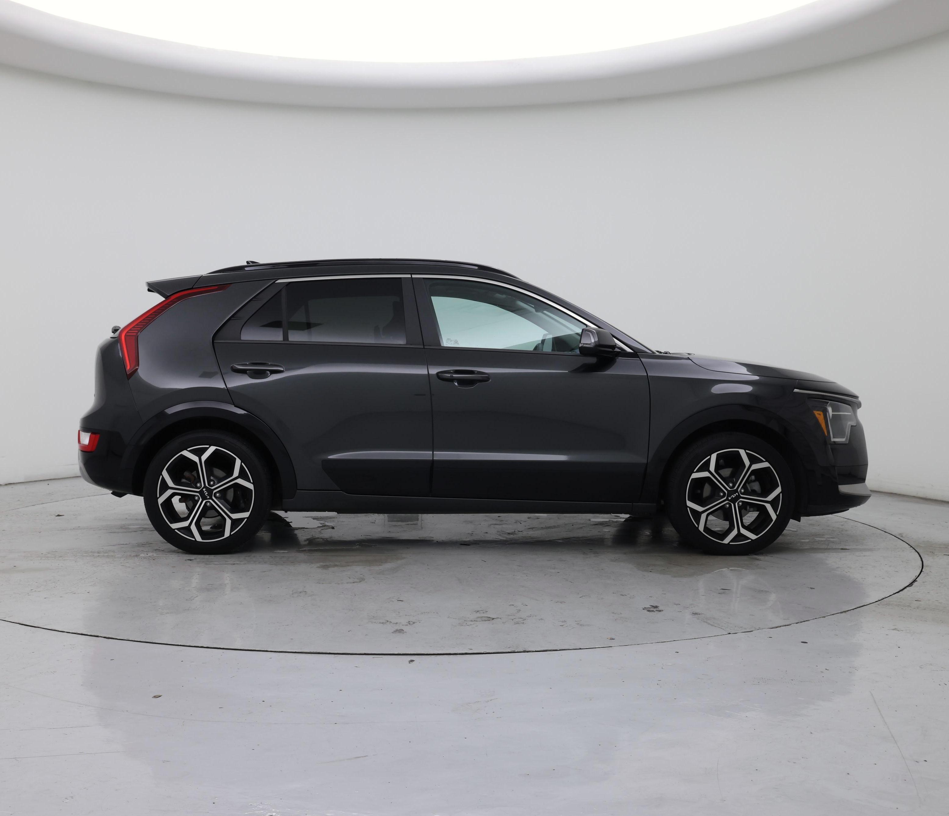 Thumbnail: 2024 Kia Niro - 7