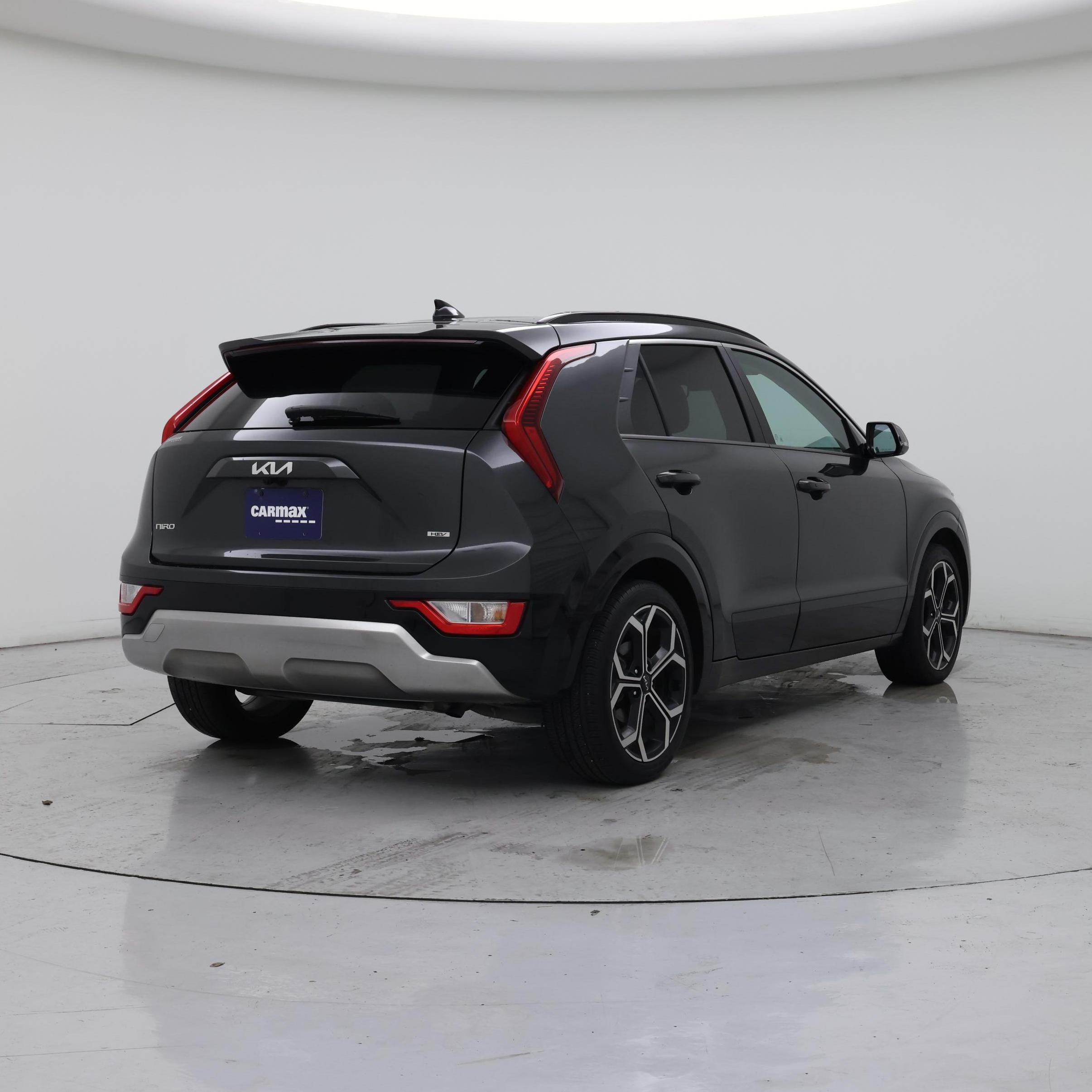 Thumbnail: 2024 Kia Niro - 8