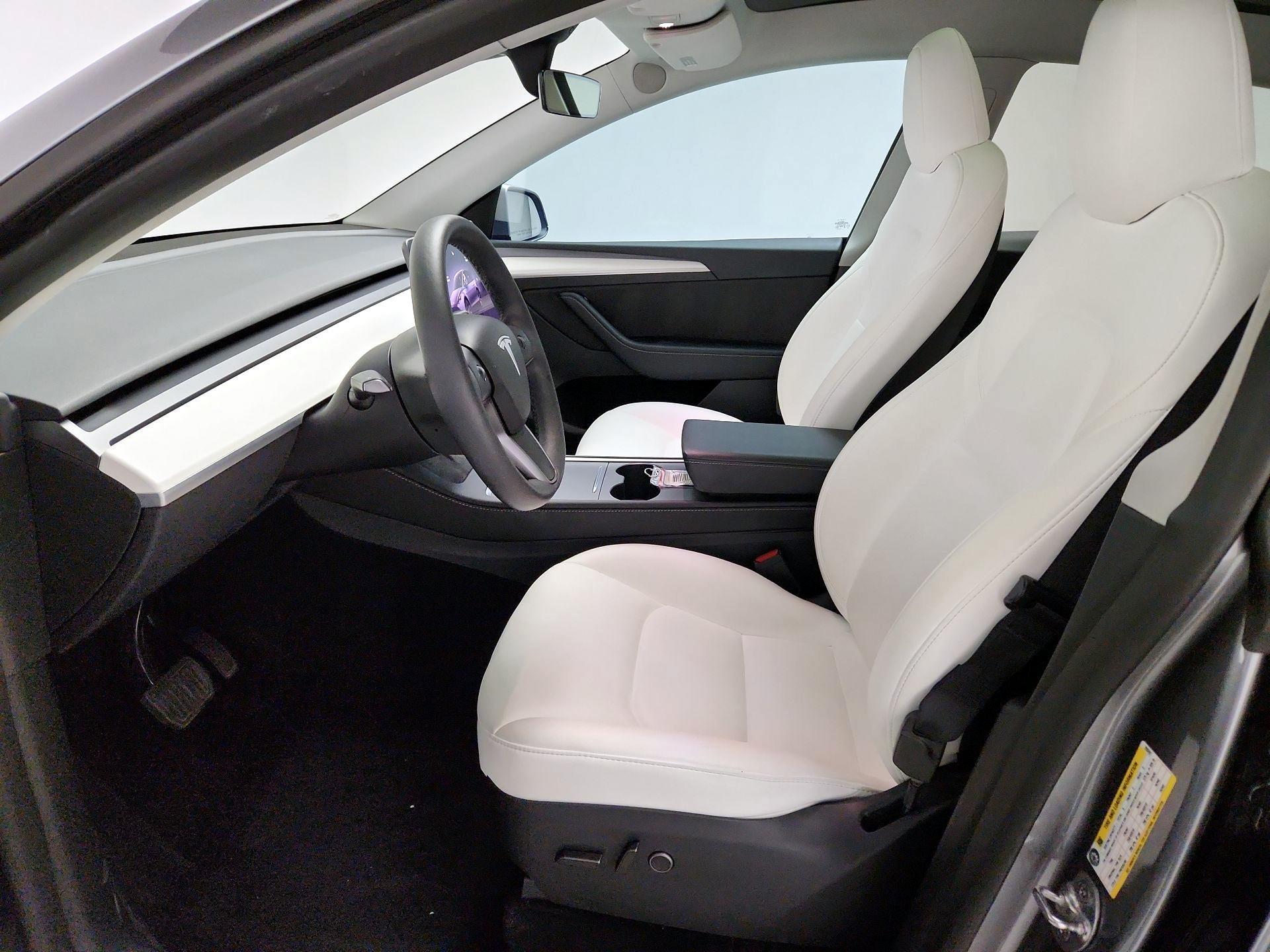 Thumbnail: 2025 Tesla Model Y - 11
