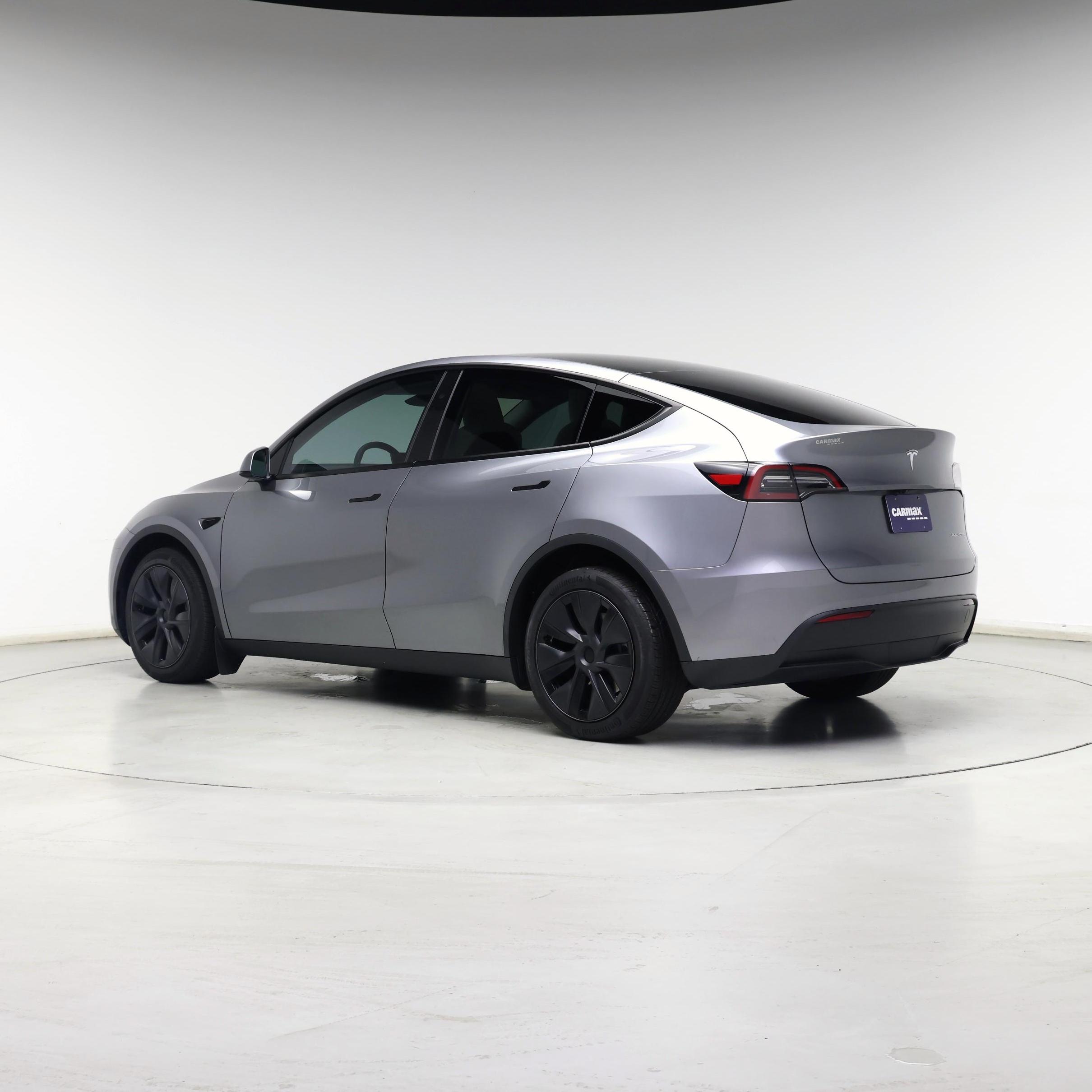 Thumbnail: 2025 Tesla Model Y - 2