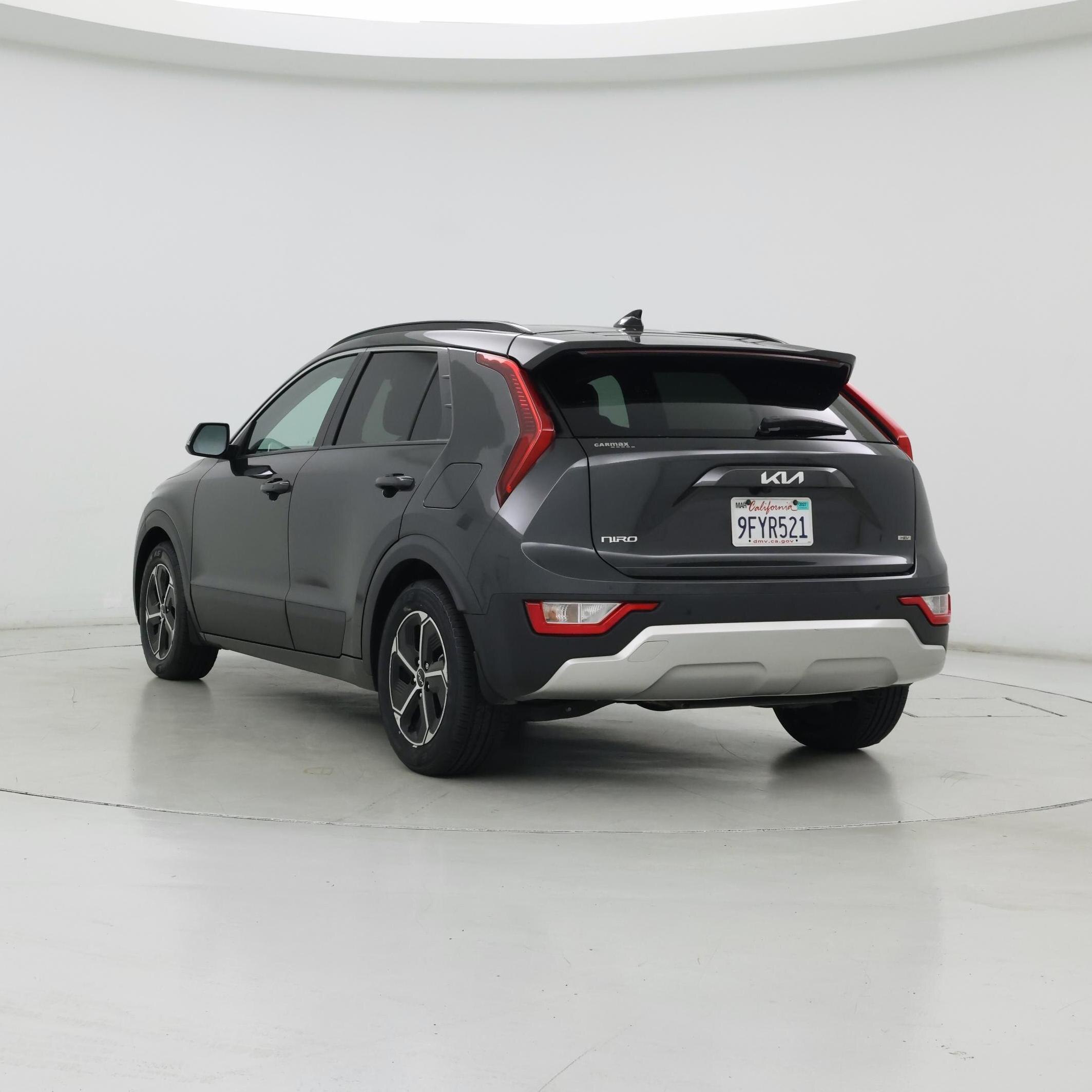 Thumbnail: 2023 Kia Niro - 2