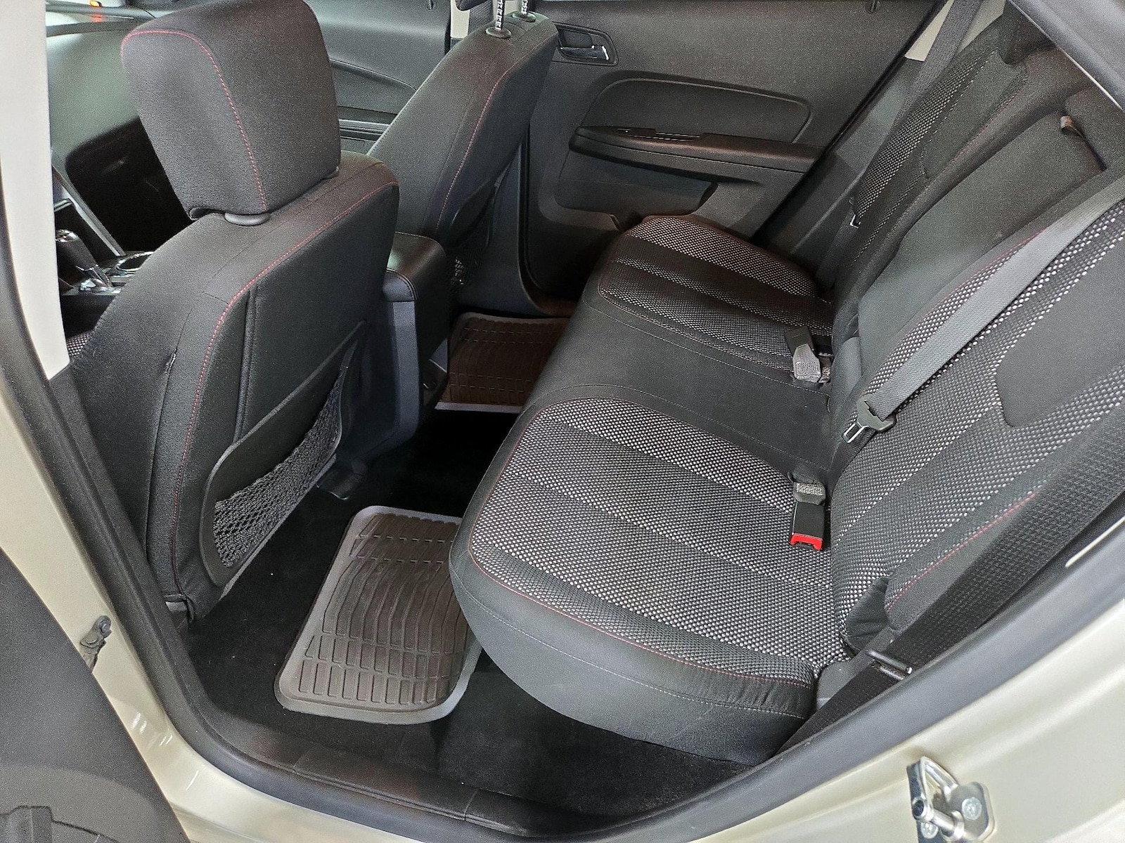 2016 Chevrolet Equinox L - Photo 19