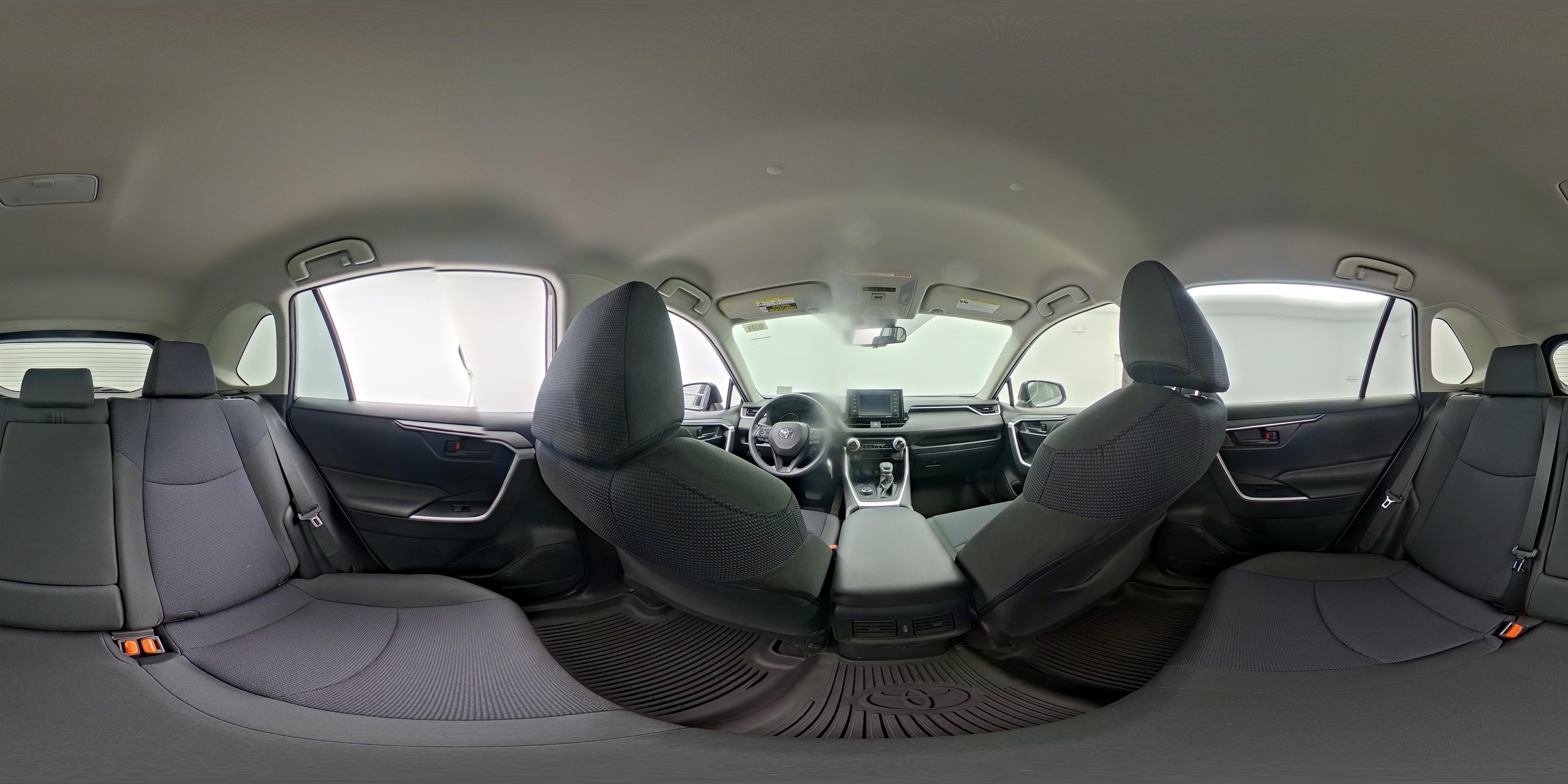 2022 Toyota RAV4 LE - Photo 25