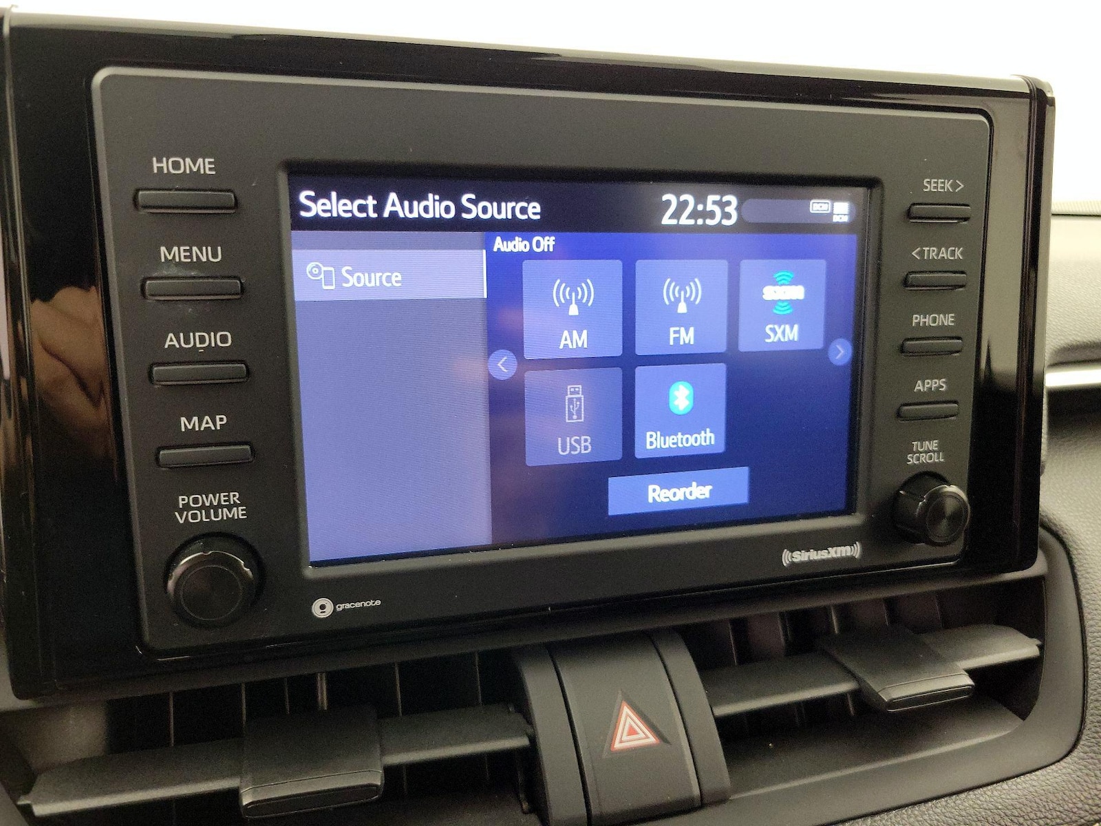 2022 Toyota RAV4 LE - Photo 16