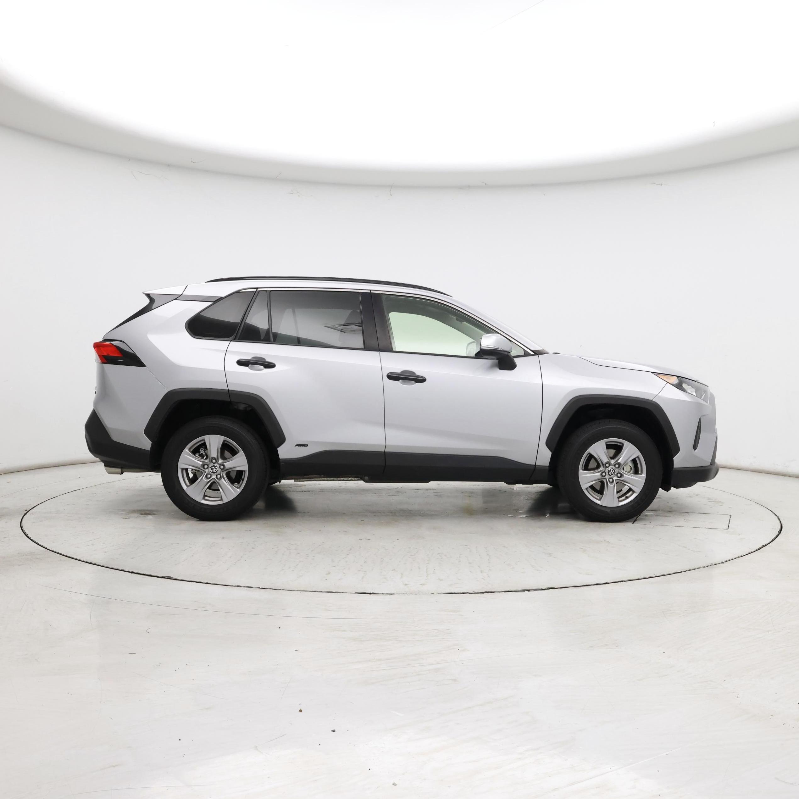 Thumbnail: 2022 Toyota RAV4 - 7