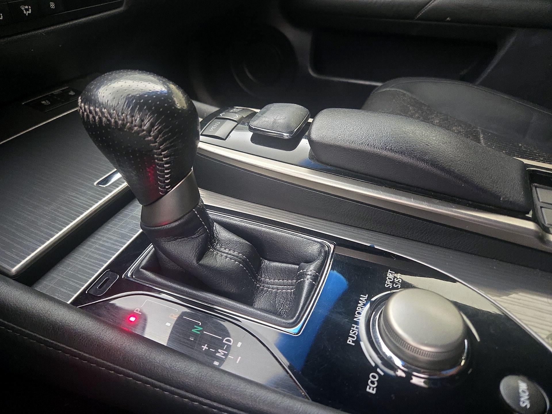 Thumbnail: 2014 Lexus GS - 18