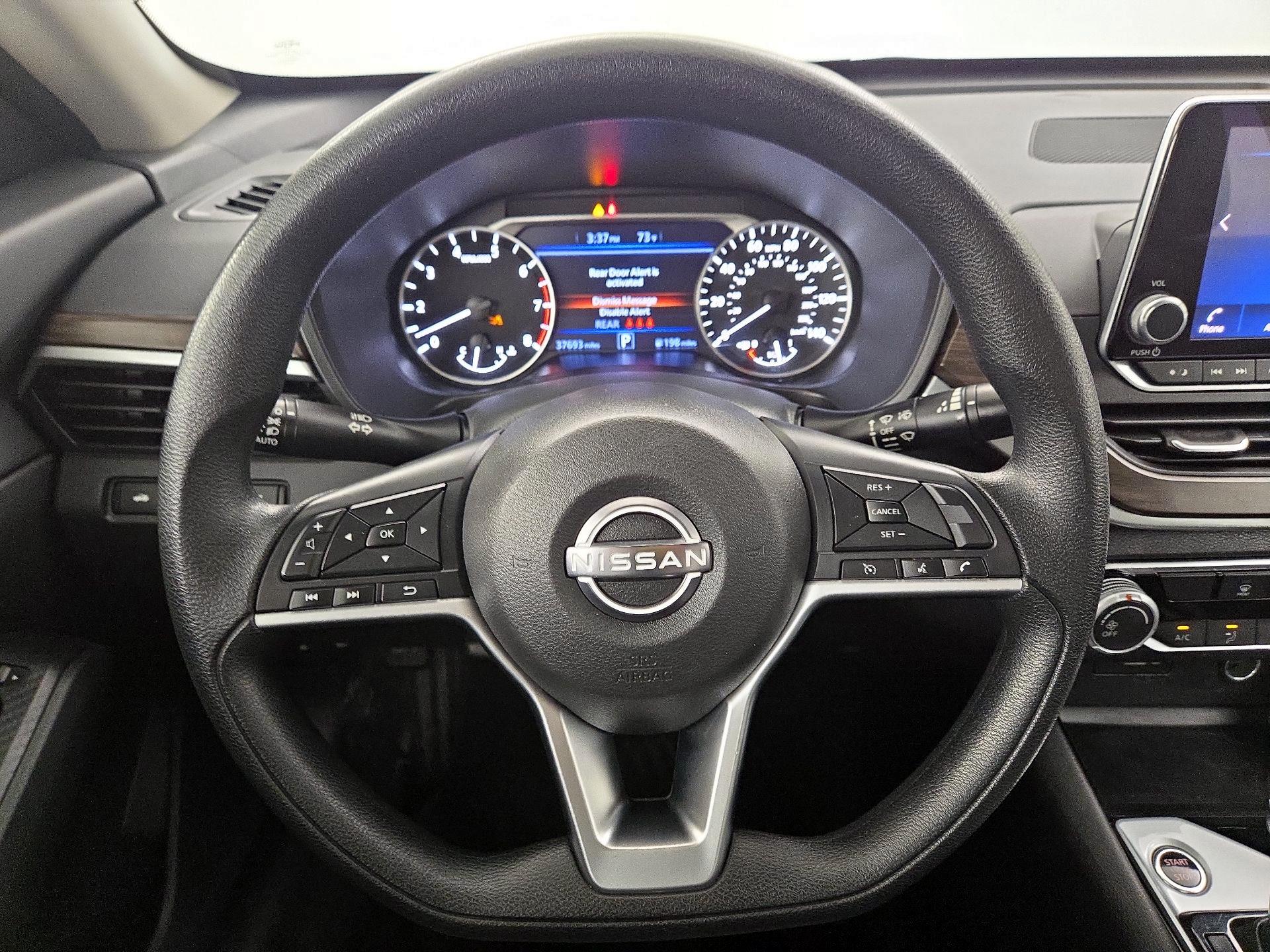 Thumbnail: 2024 Nissan Altima - 10